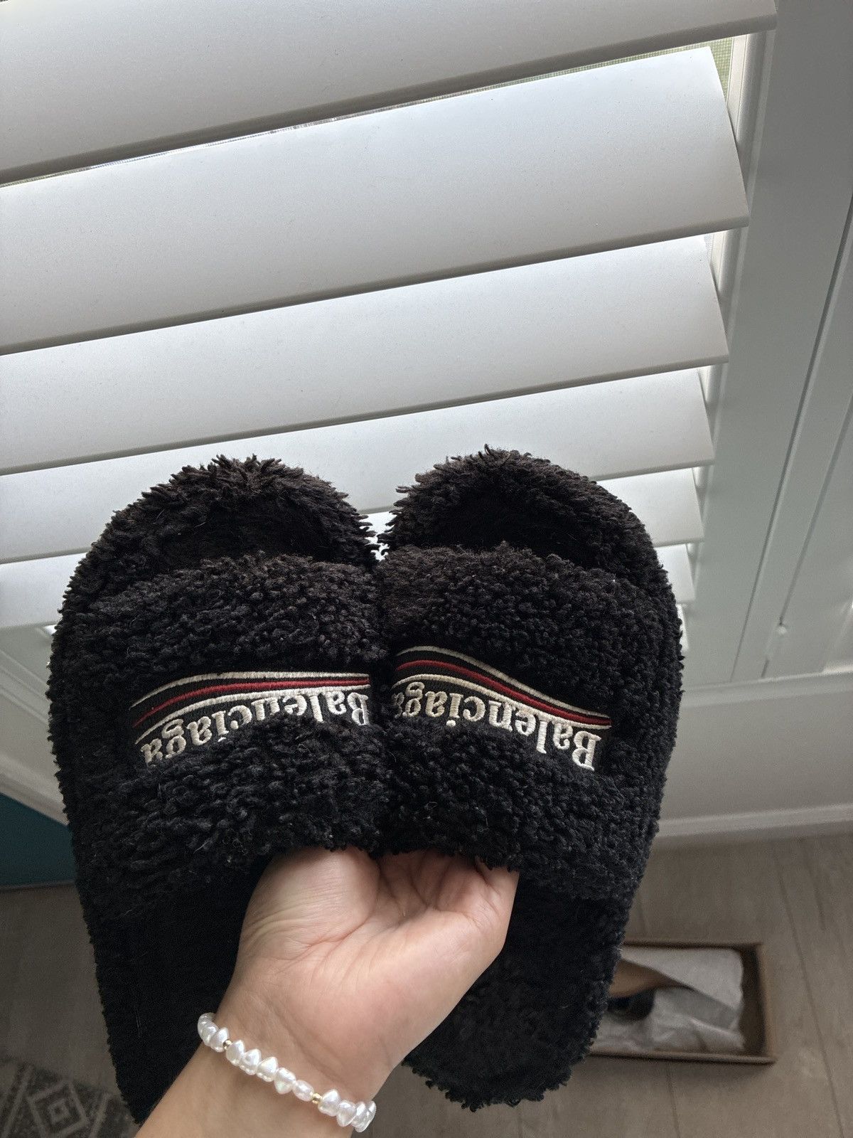 Balenciaga Balenciaga furry platform slide Size US 5 / IT 35 - 1 Thumbnail