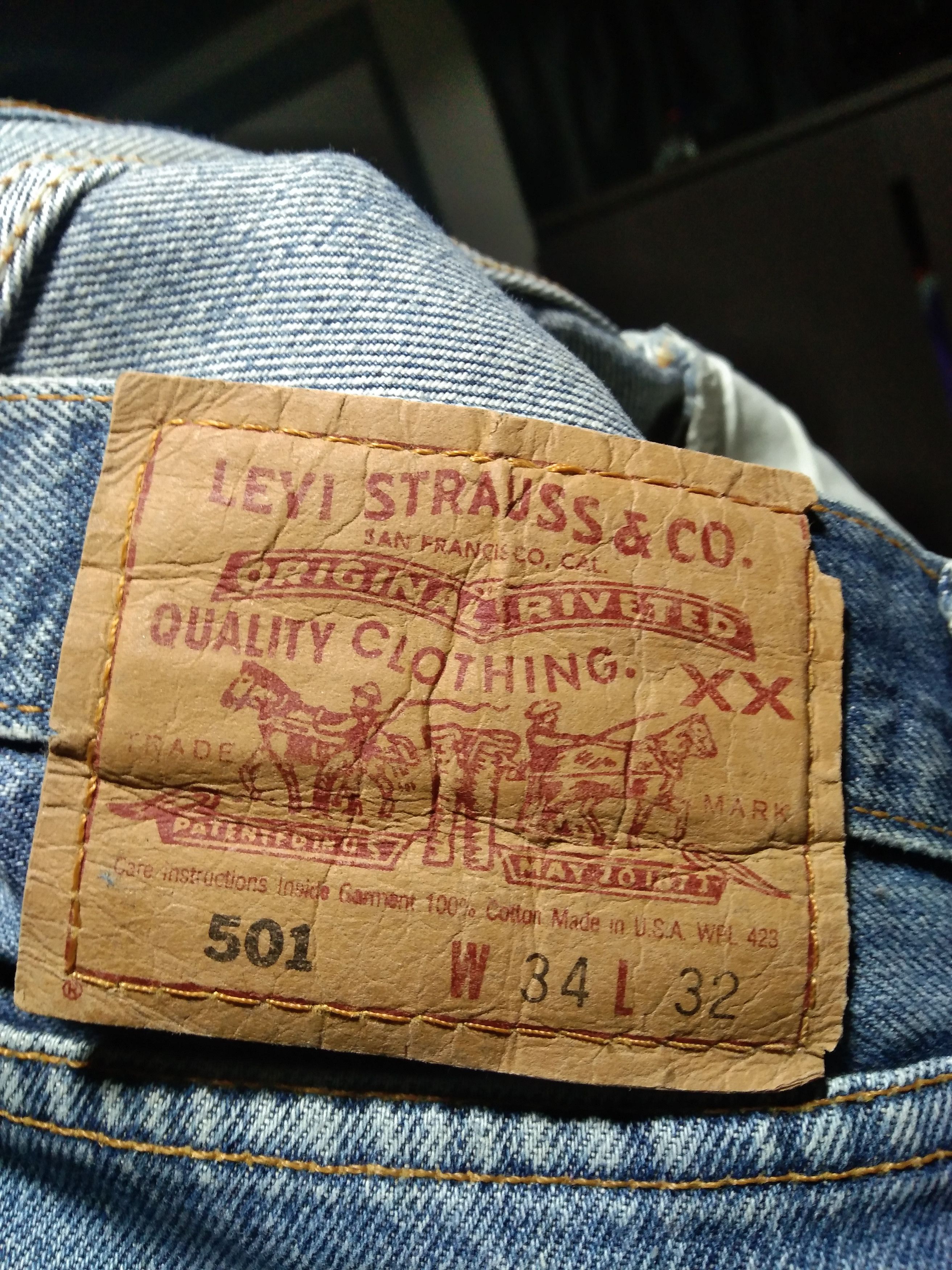 Levi's 90s Vintage Levi's 501 Made In USA Distressed Jeans 33x32 Size US 33 - 10 Thumbnail