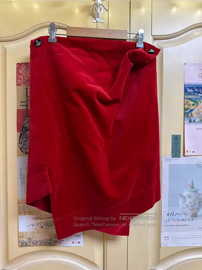 Vivienne Westwood Vivienne Westwood size M Red Velvet Skirt Size 23" - 1 Thumbnail