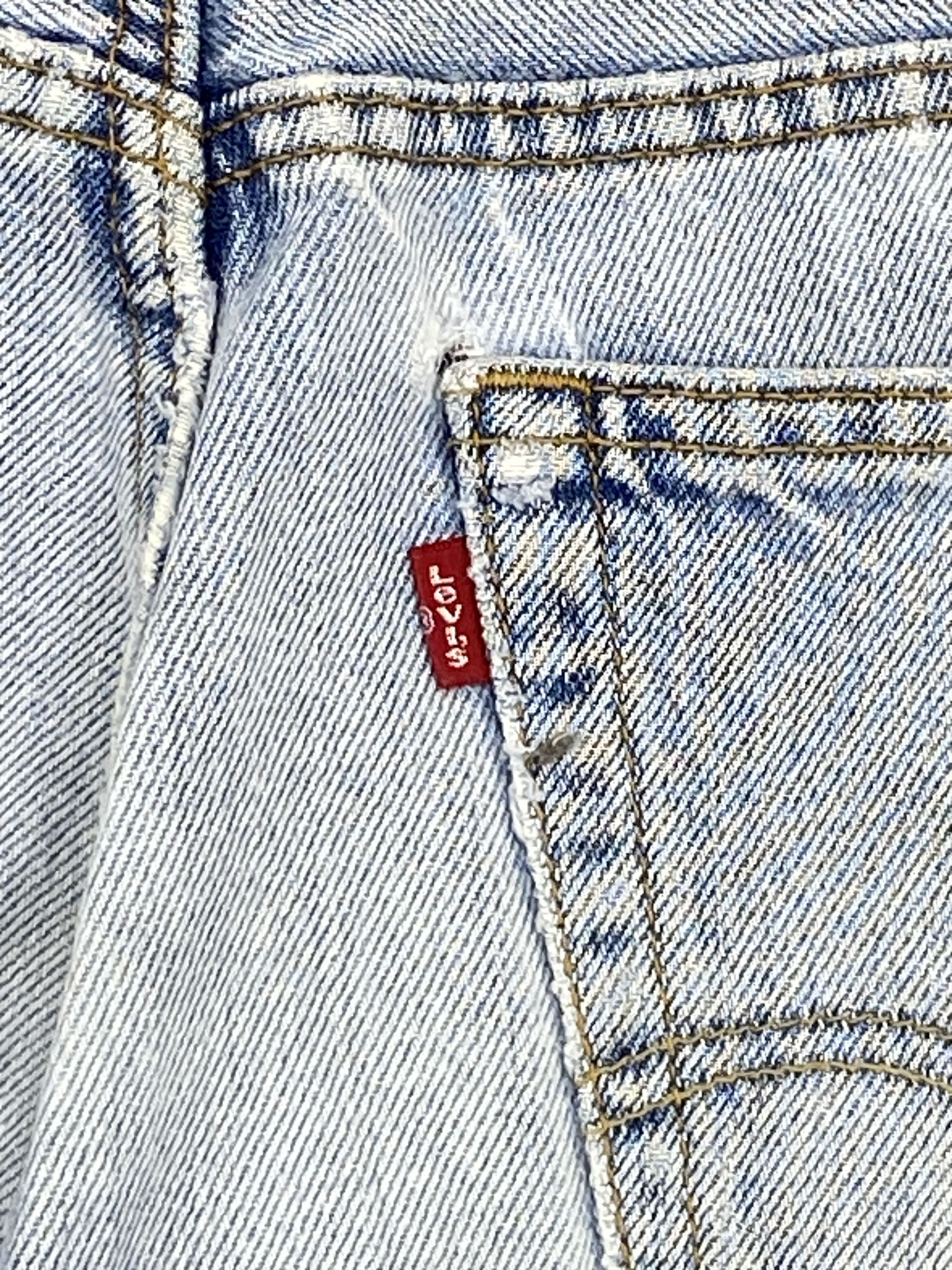Levi's Distressed Vintage Levis 505 Light Washed Jeans DP2611 Size US 36 / EU 52 - 6 Thumbnail