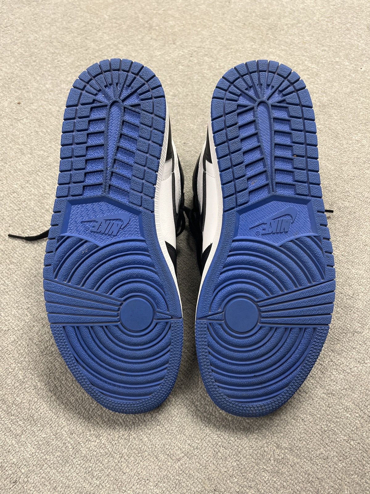 Jordan Brand Jordan 1 Retro High Royal Toe Size US 9 / EU 42 - 5 Thumbnail