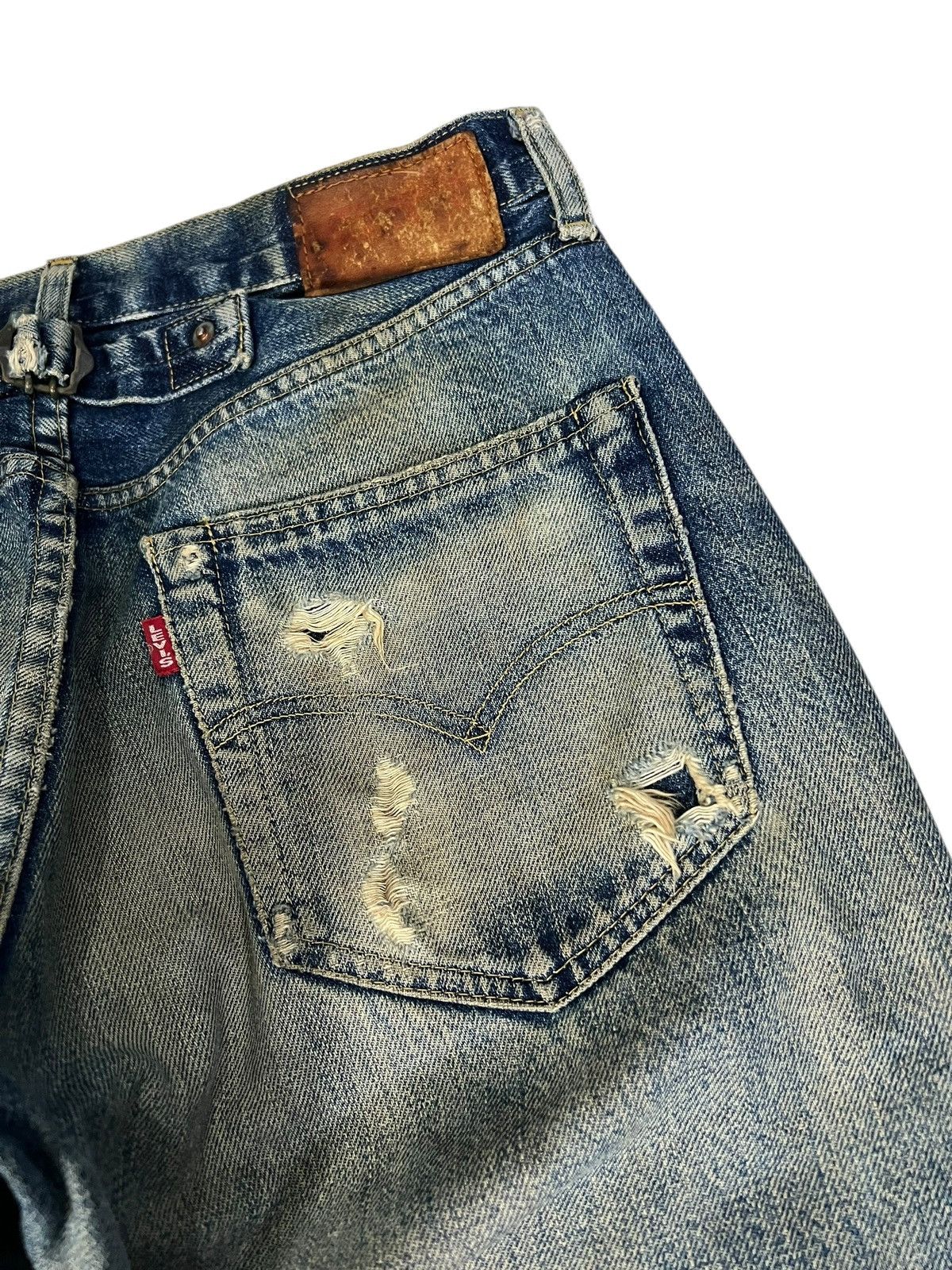 Levi's Vintage Levis 702 Big E Repaired Selvedge Backle Back Jean Size US 29 - 13 Thumbnail