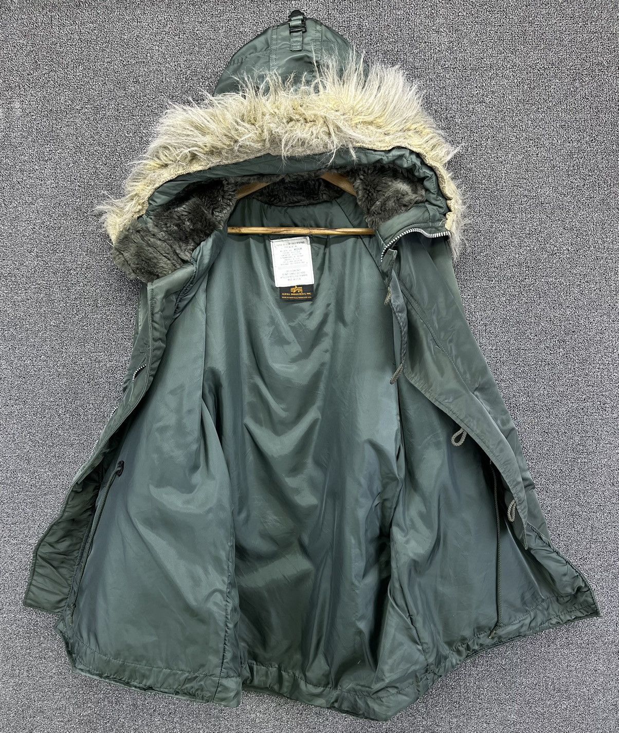 Alpha Industries Vintage 90s Alpha Industries Fur Hoodie Bomber Jacket Size US M / EU 48-50 / 2 - 11 Thumbnail
