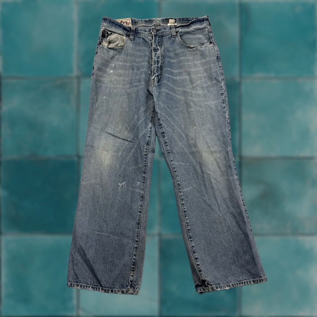 Abercrombie & Fitch VINTAGE Abercrombie & Fitch Jeans Mens 36x30 Grunge Y2K 75654 Straight Denim Blue Distressed 5-Pocket Mens Jeans Washing Machine Compatible Mens Size US 36 / EU 52 - 1 Thumbnail