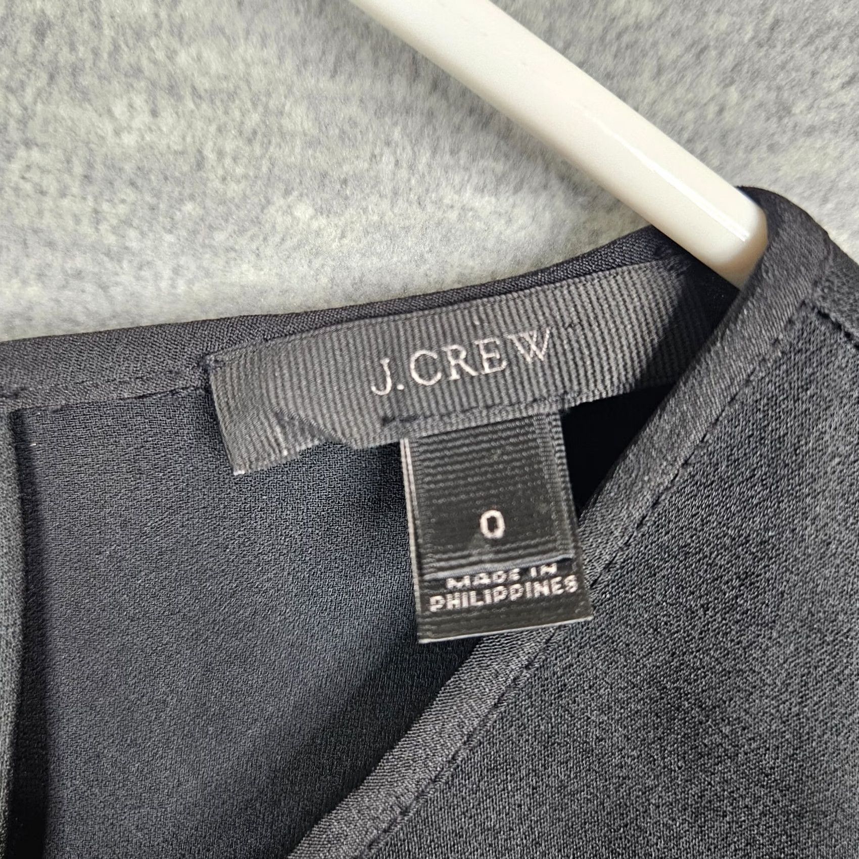 J.Crew J.CREW Blouse Women Black Ruffle Sleeve Keyhole Size 0 Shirt Adult Regular Slim Fit Size XS / US 0-2 / IT 36-38 - 5 Thumbnail