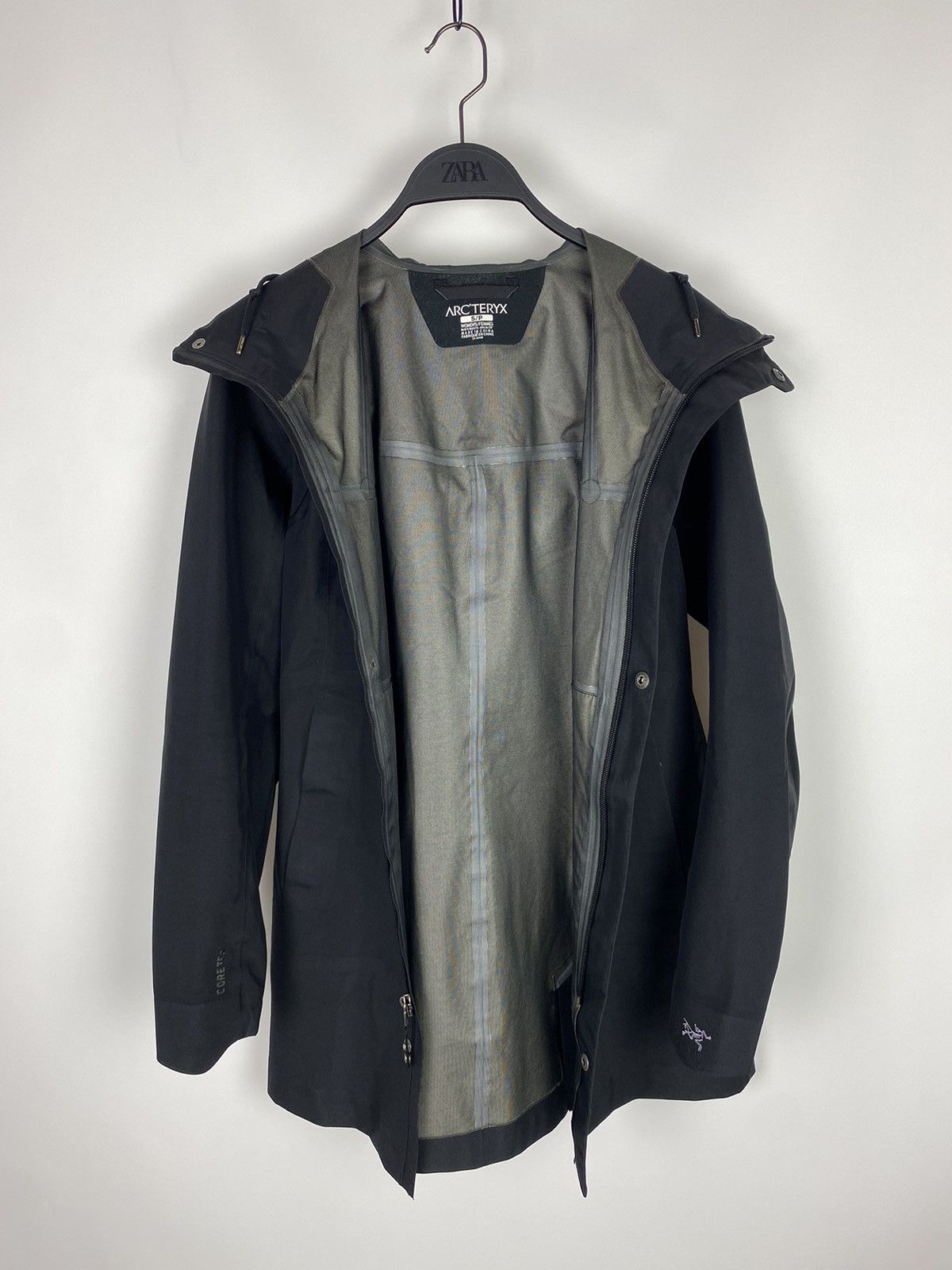 Arc'teryx Arcʼteryx Codetta Goretex Shell Rain Coat Size S / US 4 / IT 40 - 11 Thumbnail