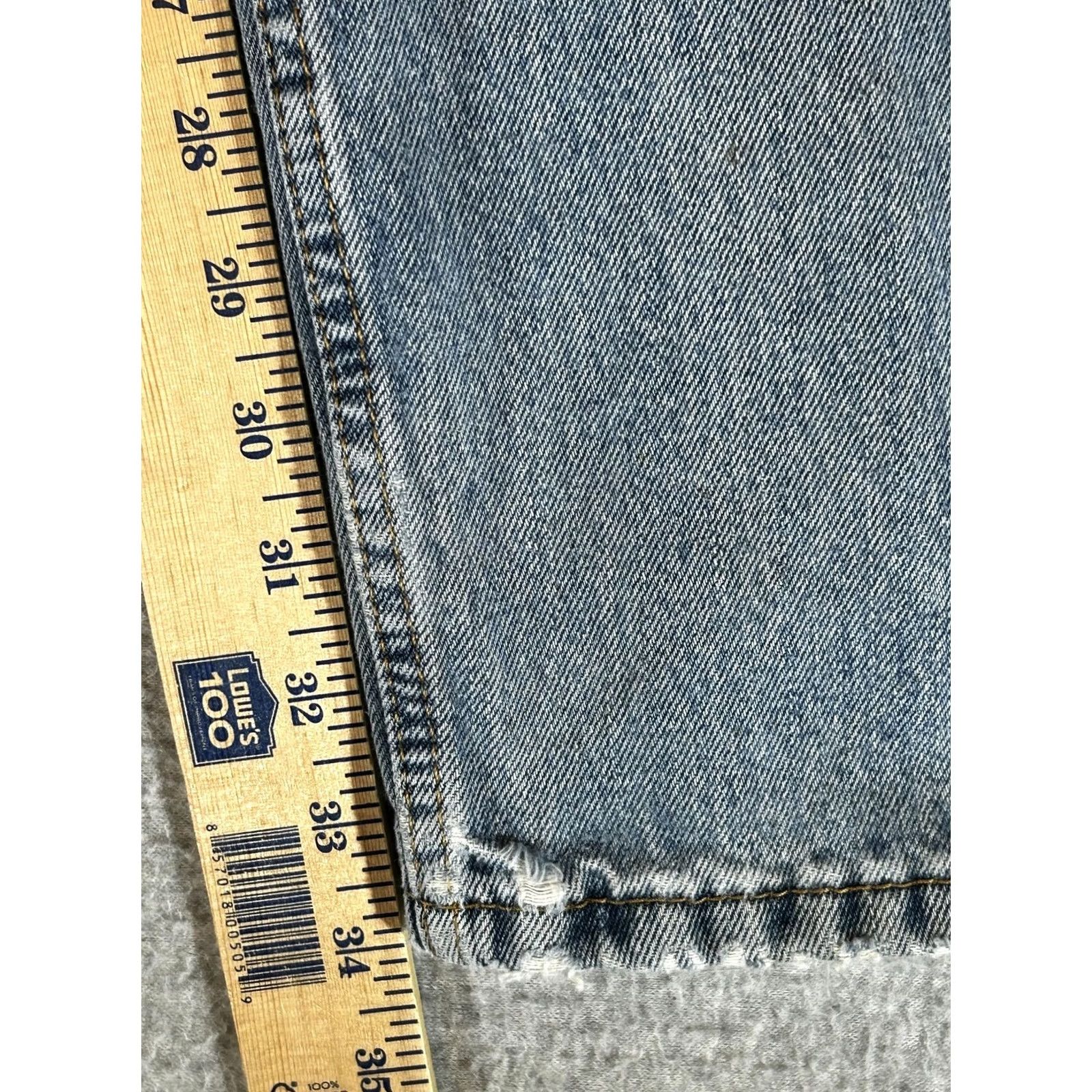 Levi's Levi's 505 Jeans Men 33x34 Regular Fit Straight Light Blue Denim Pockets Zip Fly Size US 33 - 6 Thumbnail