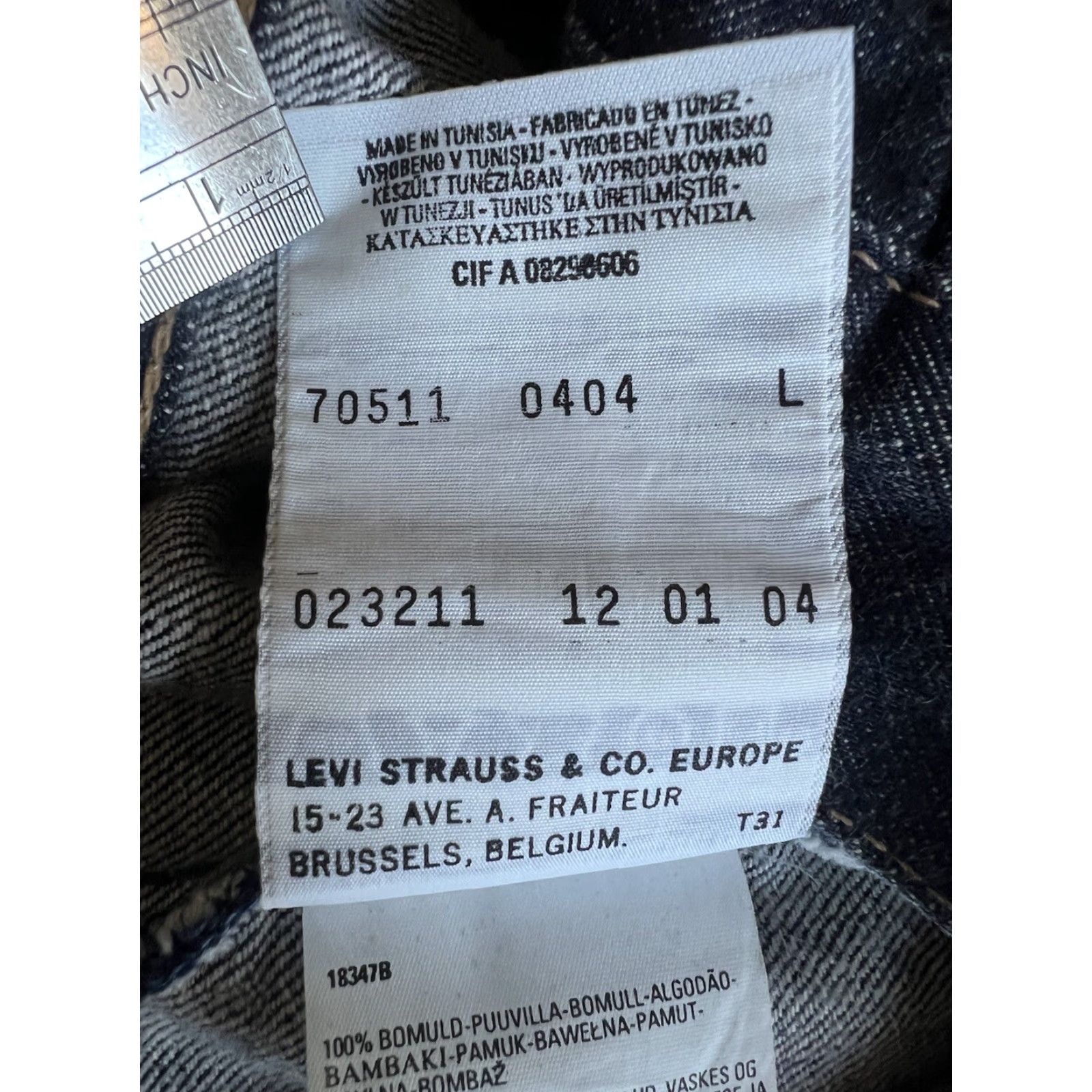 Levi's Levi’s Sunrise Trucker Jacket L Regular Levi’s Sunrise Trucker Jacket L Denim Blue 2001 Vintage 70511 46 in Chest Mens Workwear 90s Retro Riveted Size US L / EU 52-54 / 3 - 6 Thumbnail
