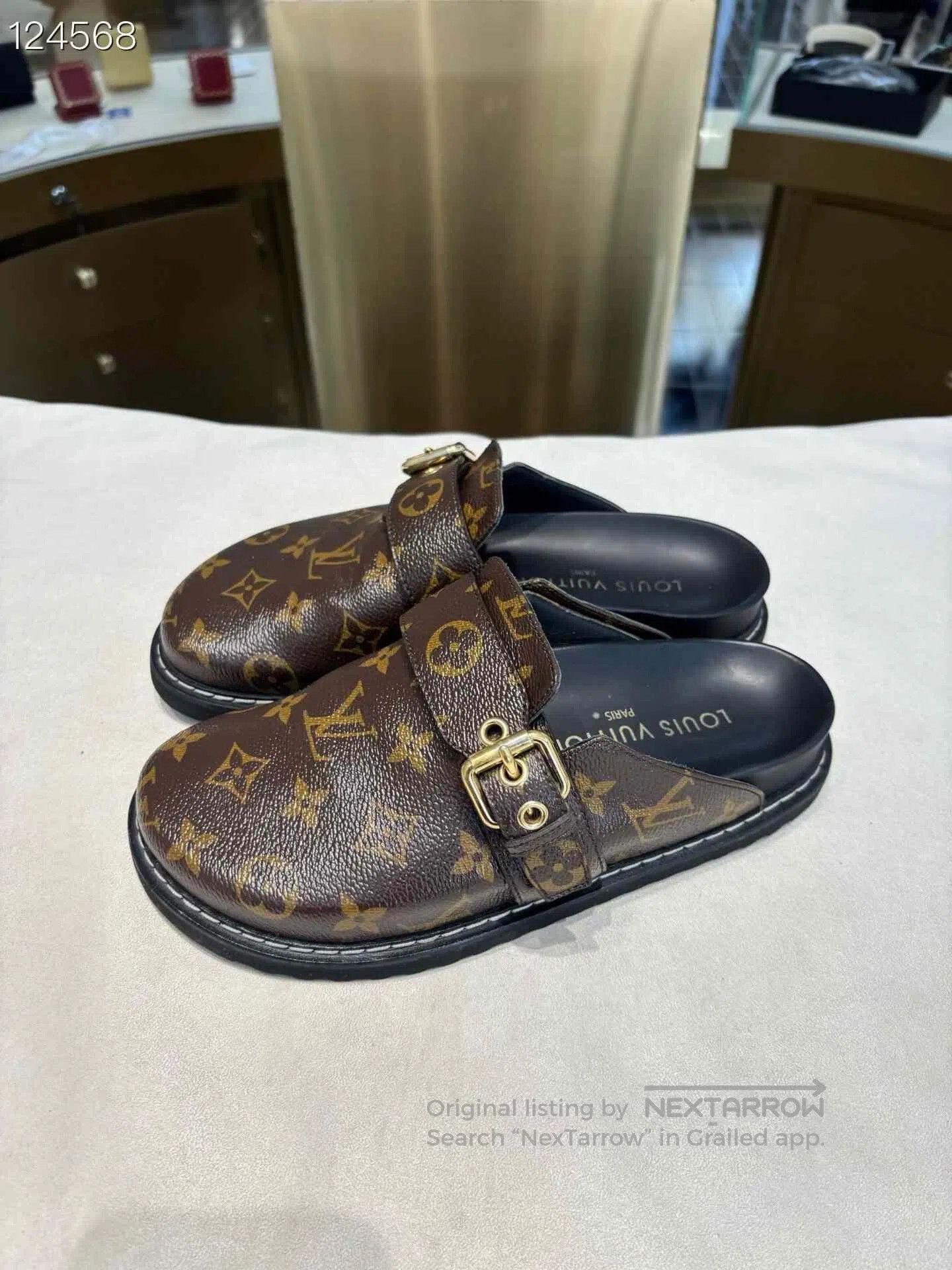 Louis Vuitton Louis Vuitton Monogram Birkenstock Sandals. Size US 5 / IT 35 - 2 Thumbnail