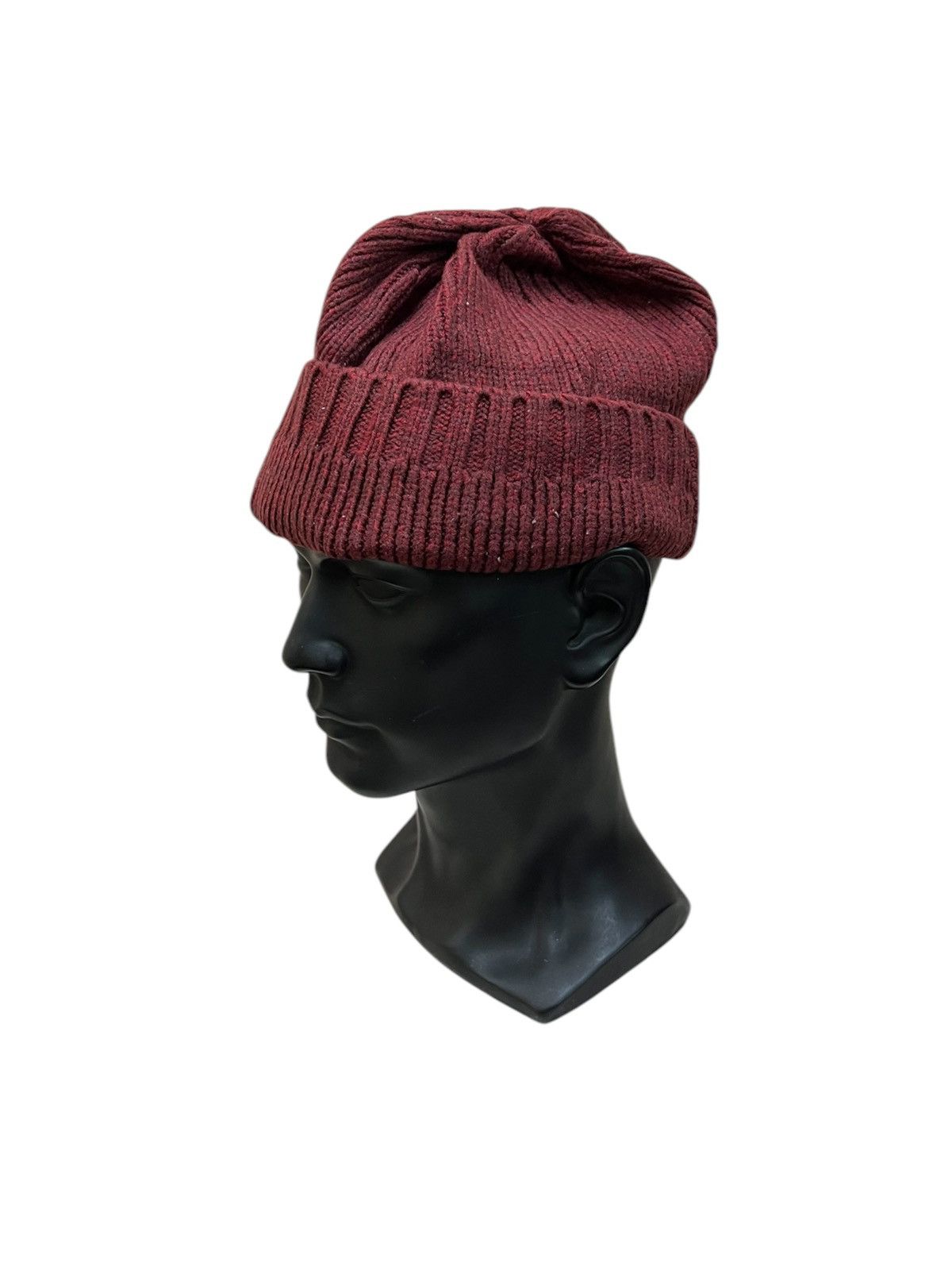 Japanese Brand Japanese Brand Uniqlo Crochet Beanie Hats Size ONE SIZE - 1 Thumbnail
