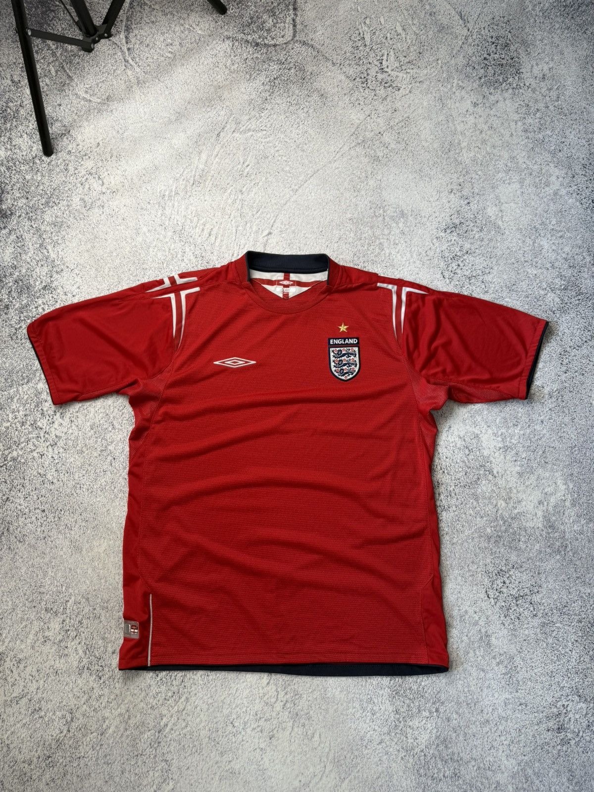 Umbro England football shirt 2004 Jersey Umbro Soccer Vintage Size US L / EU 52-54 / 3 - 1 Thumbnail