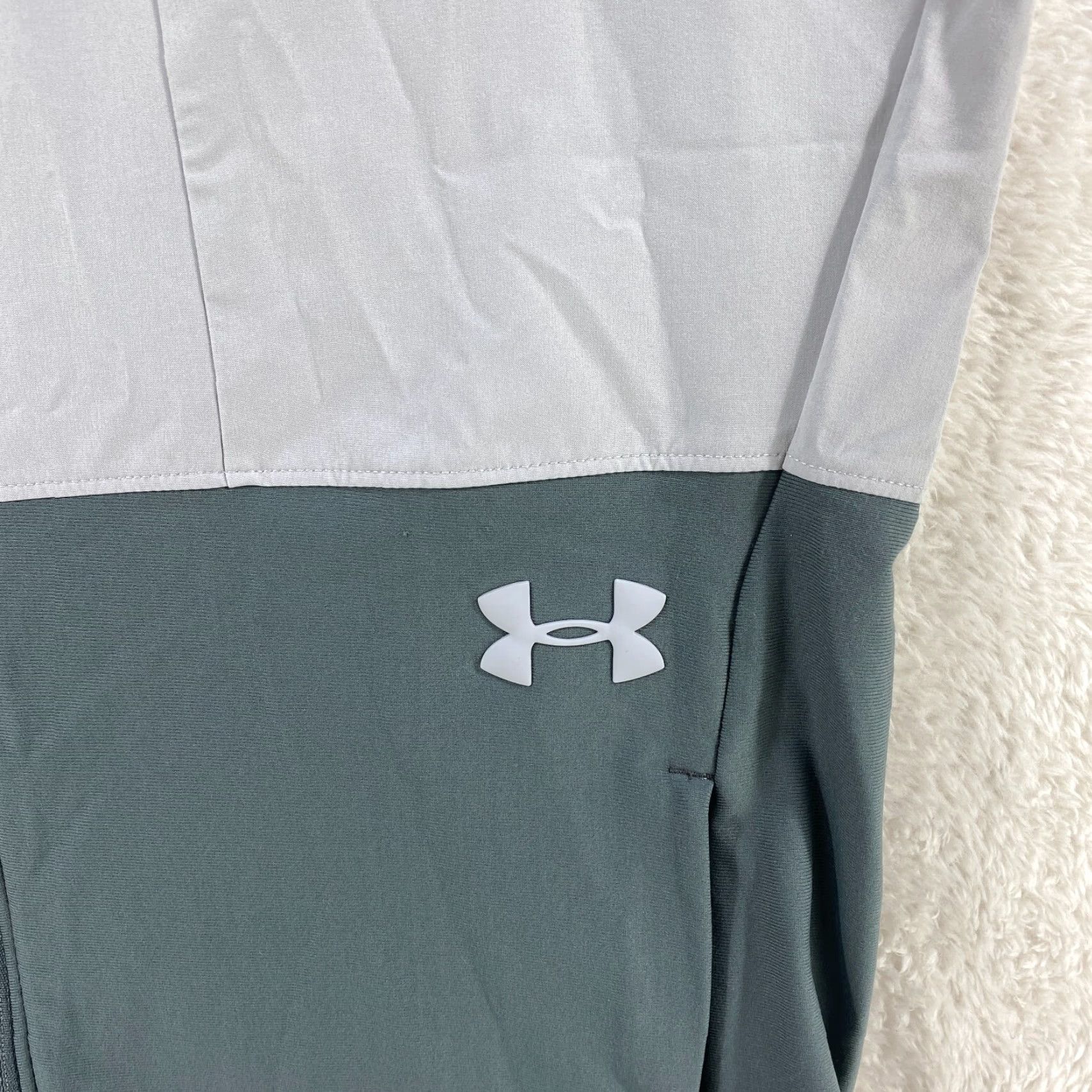 Under Armour VINTAGE Under Armour Vanish Hybrid 1327655-011 Full Zip Silver Gray Vest Small Men Jacket XS? Size US S / EU 44-46 / 1 - 3 Thumbnail