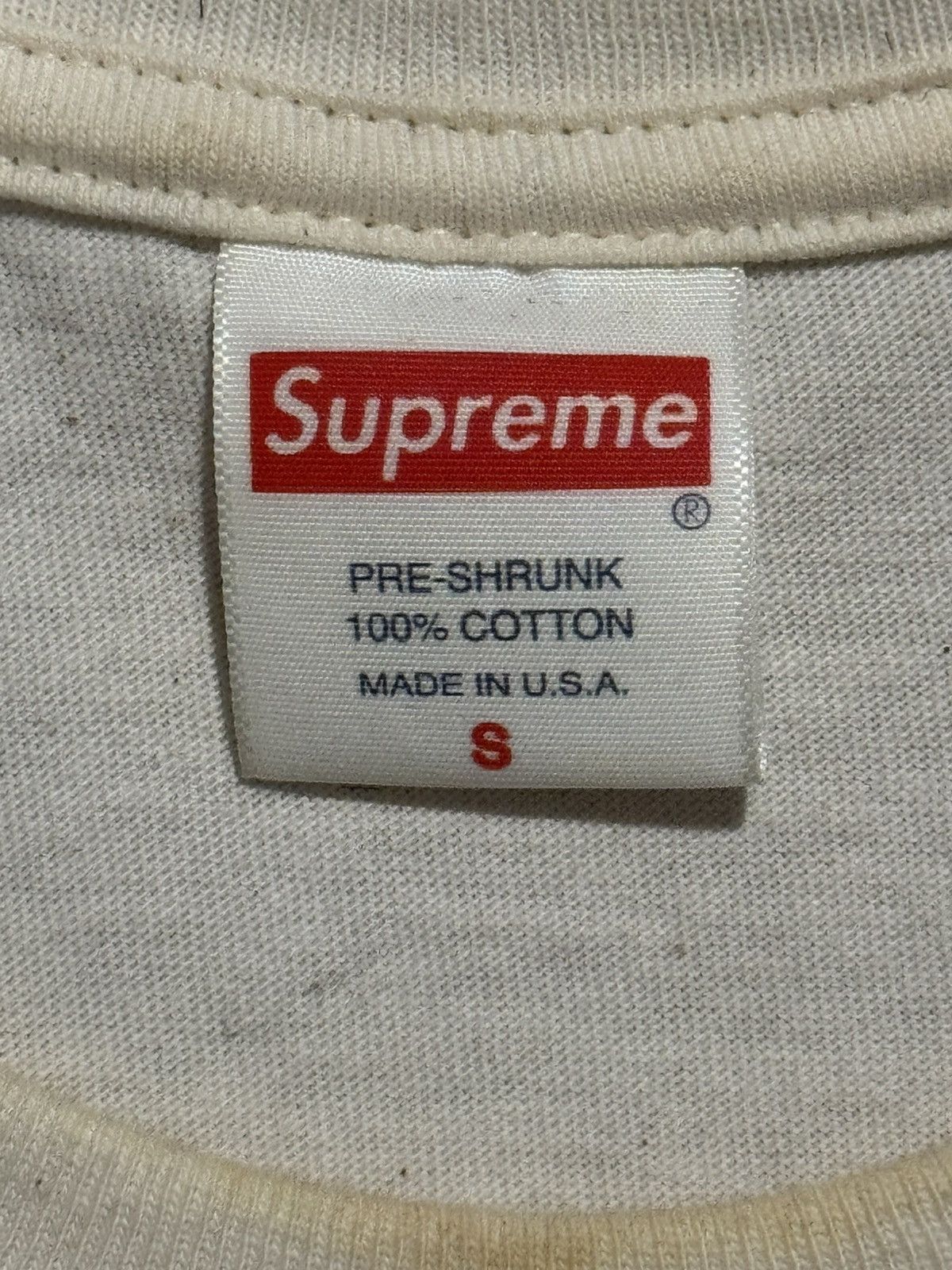 Supreme Supreme Person Tee SS22 Size US S / EU 44-46 / 1 - 3 Thumbnail