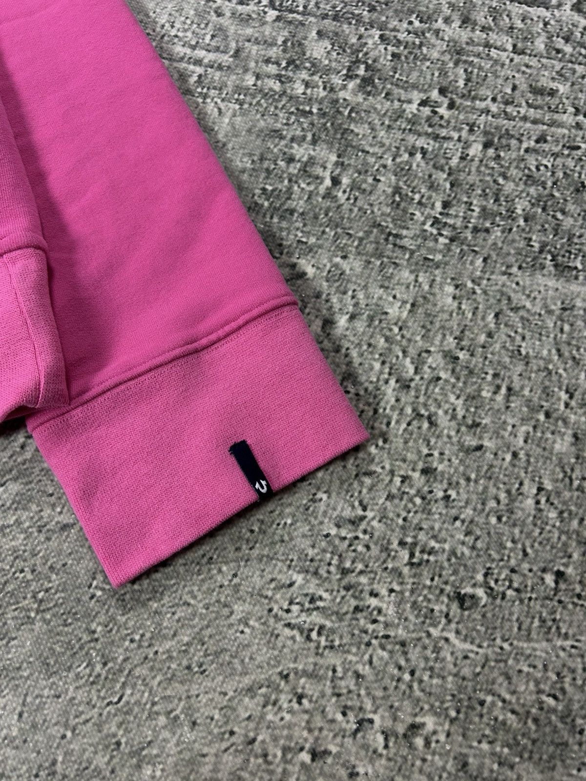 True Religion True Religion hoodie pink big logo white horseshoe vintage Size US L / EU 52-54 / 3 - 4 Thumbnail