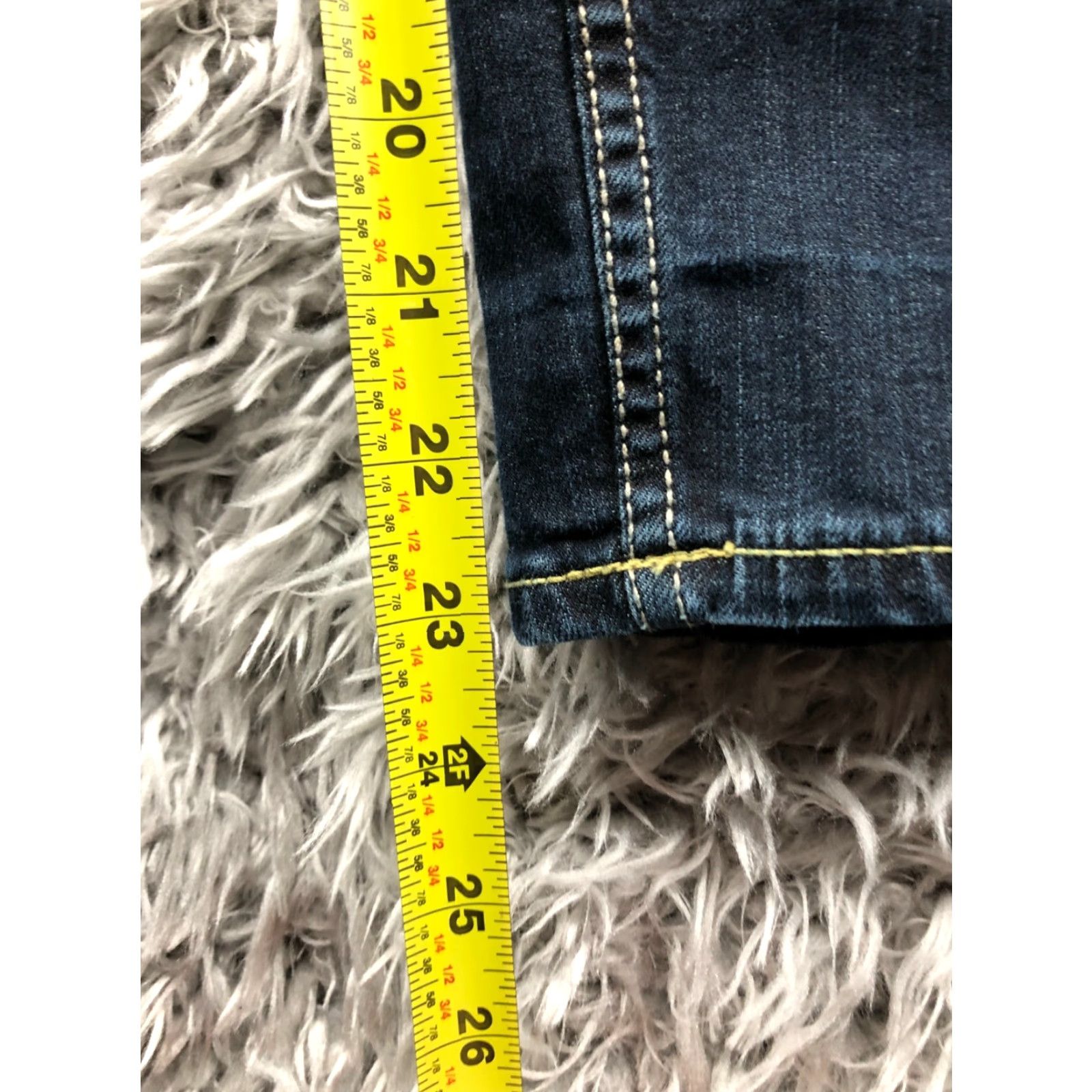 Vintage Arizona Jeans Capri Jeans Size 11 Juniors Low Rise Dark Wash Blue Denim Womens 30 Inseam 24 in 5-Pocket Pattern Solid Vintage No Size 32" / US 10 / IT 46 - 3 Thumbnail