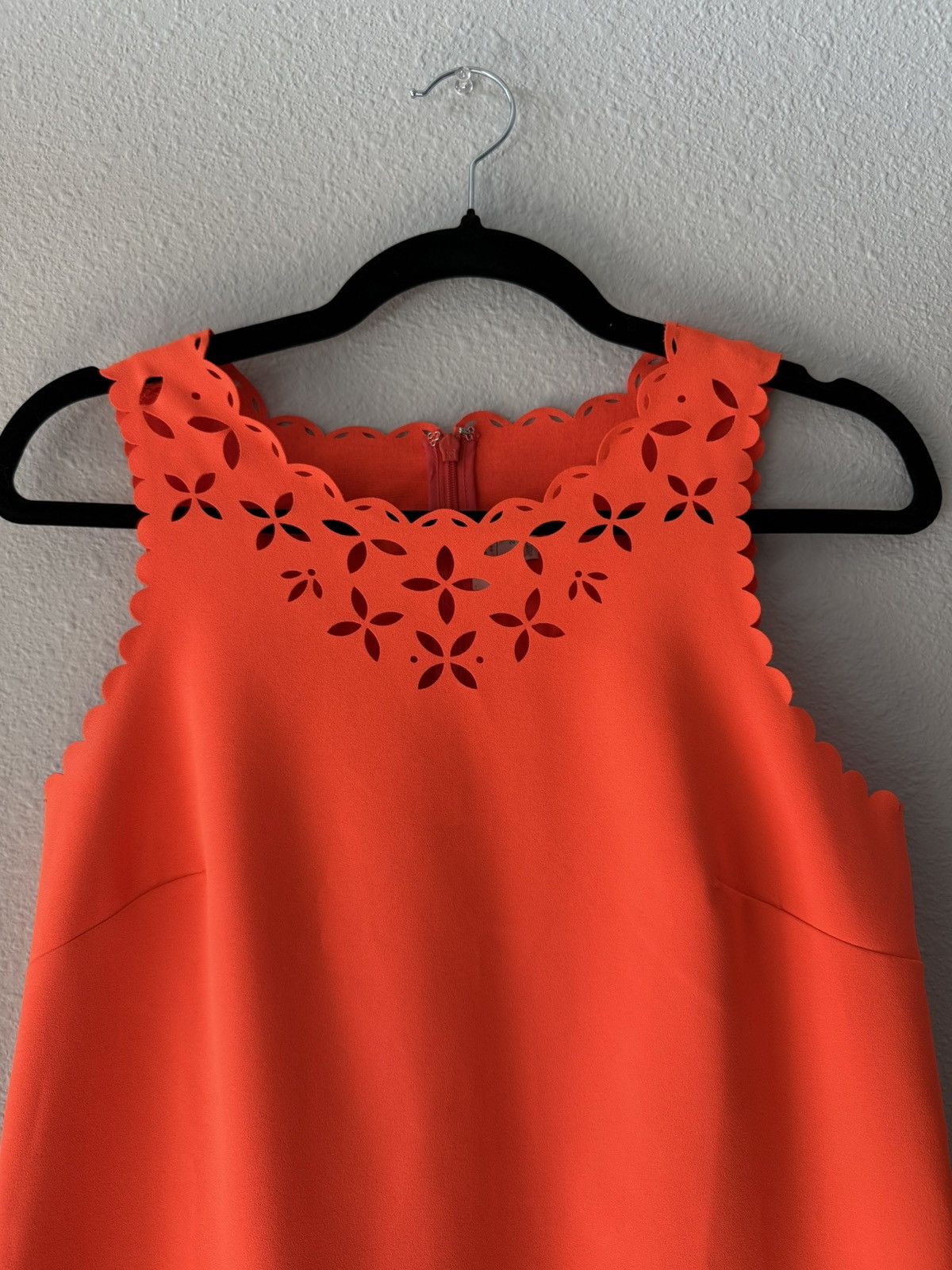 J.Crew J. Crew orange scalloped laser cut shift dress 2 Size XS / US 0-2 / IT 36-38 - 2 Thumbnail