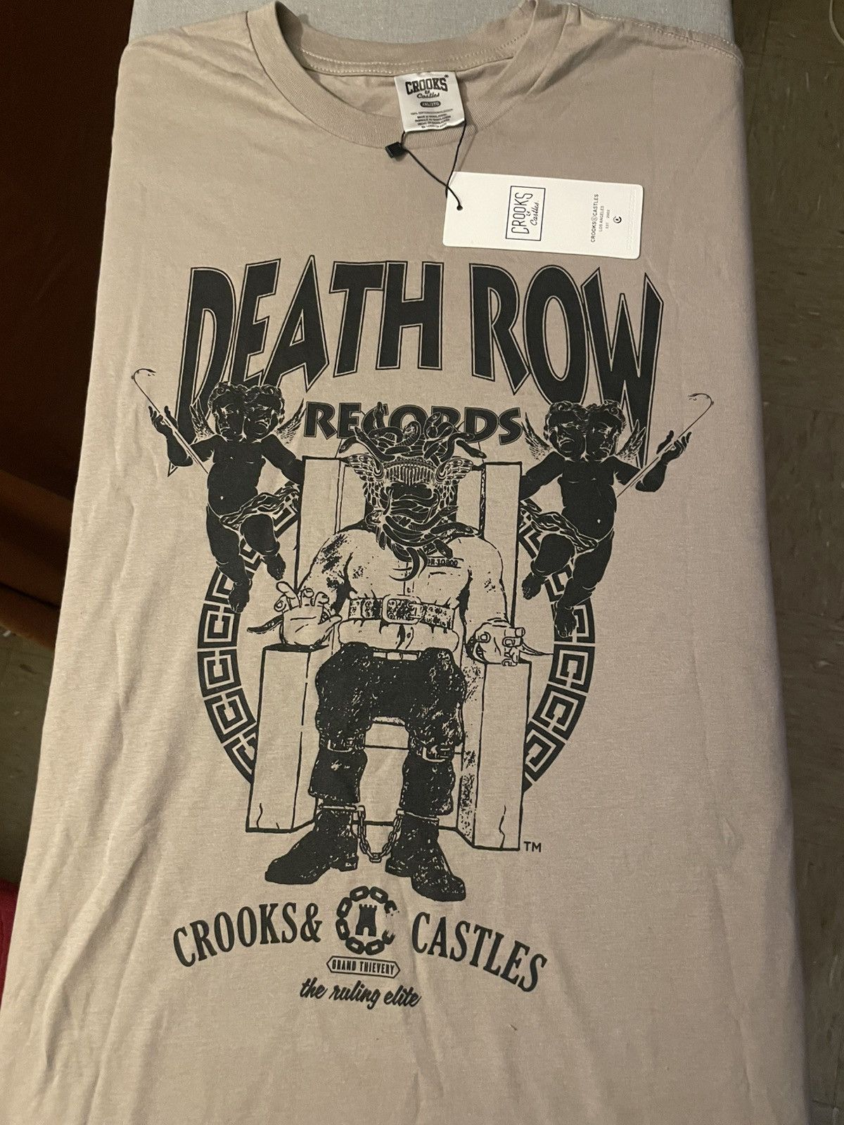 Crooks & Castles Death row tee Size US XXL / EU 58 / 5 - 3 Thumbnail