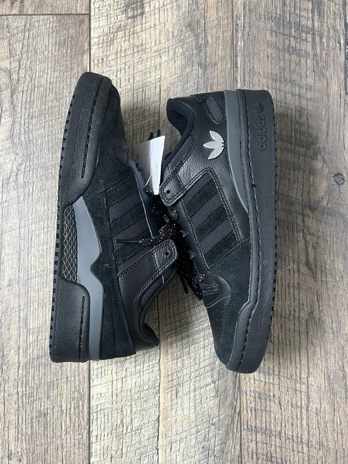 Adidas Adidas Forum Low cl Size US 6.5 / EU 39-40 - 3 Thumbnail