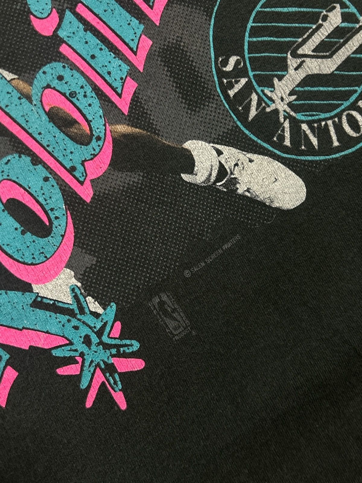 Vintage Vintage 90s David Robinson San Antonio Spurs NBA T-Shirt Size US M / EU 48-50 / 2 - 3 Thumbnail