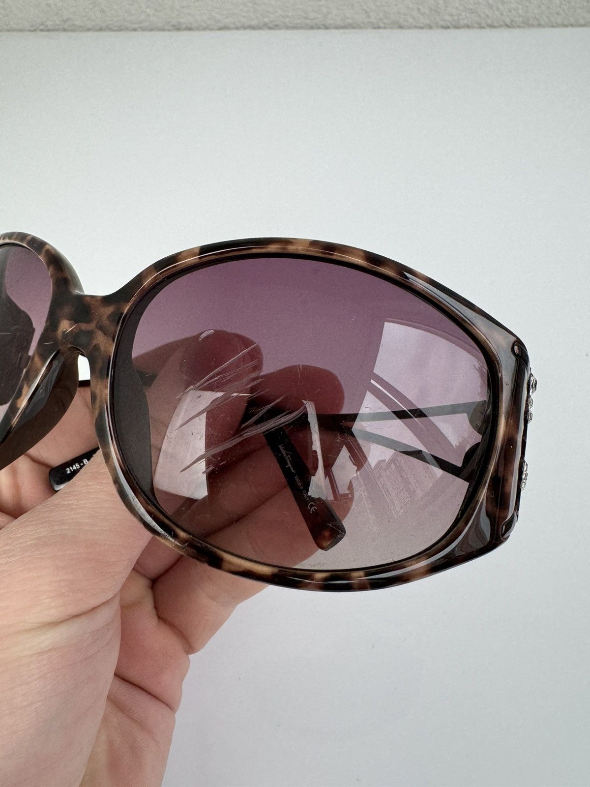 Salvatore Ferragamo Salvatore Ferragamo Sunglasses Tortoiseshell Crystal Size ONE SIZE - 4 Thumbnail