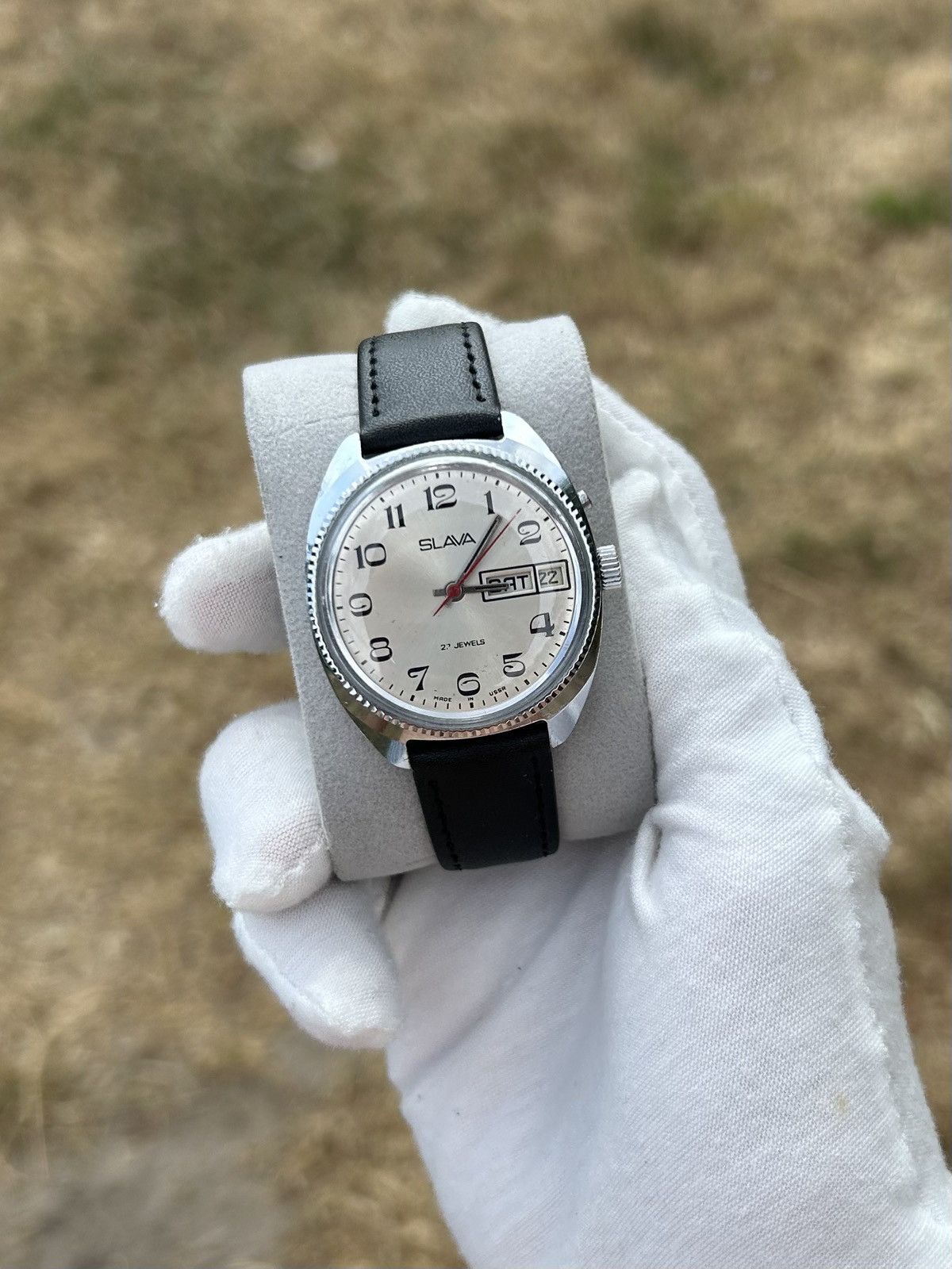 Vintage Vintage Watch Slava Made in USSR Soviet Mechanical 1980s Size ONE SIZE - 1 Thumbnail