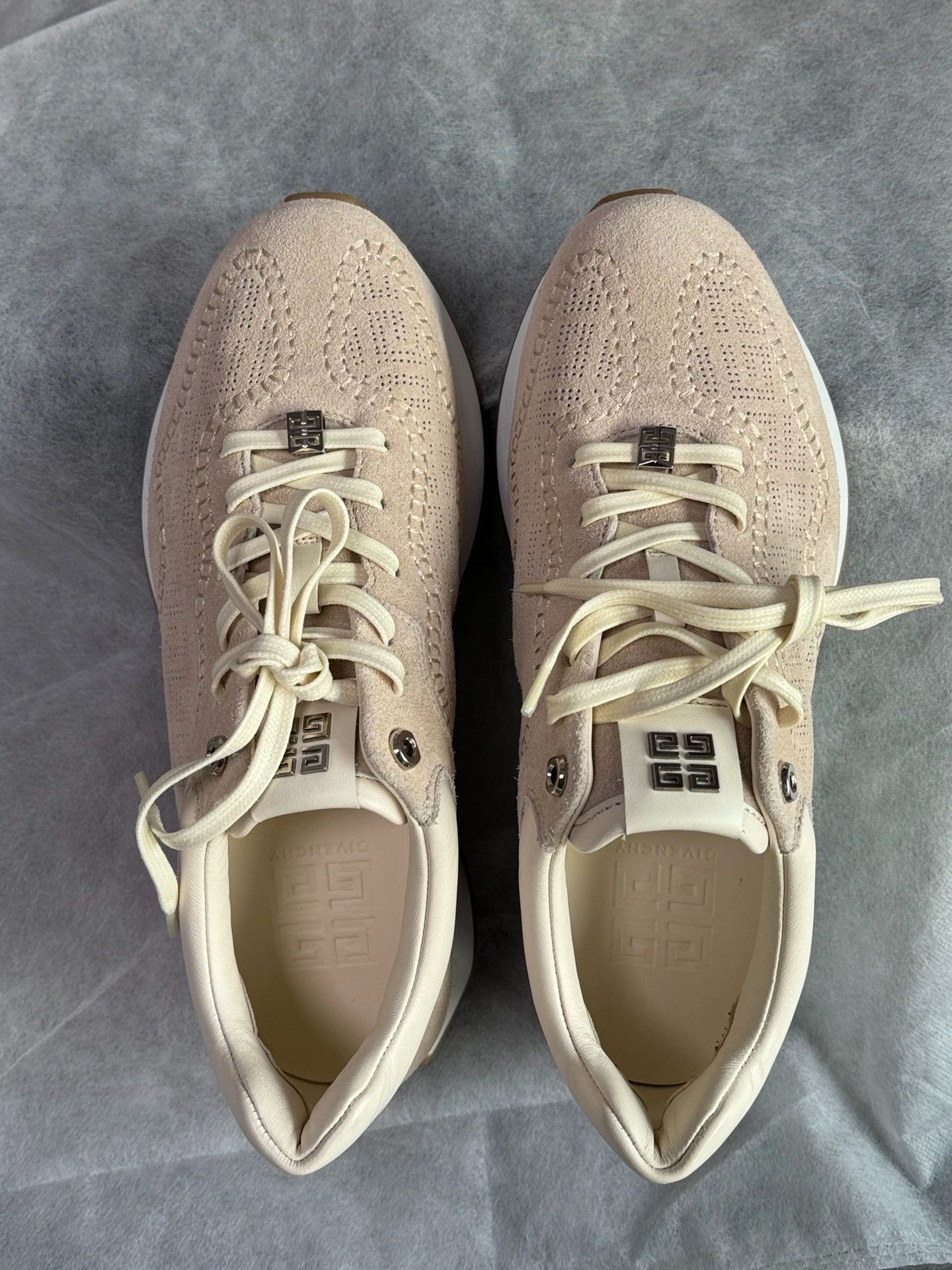 Givenchy Givenchy Beige Suede Sneakers 40.5 Unisex Size US 7.5 / EU 40-41 - 6 Thumbnail