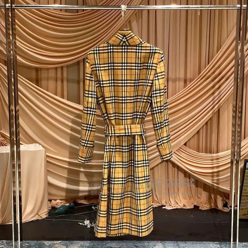 Other Burberry Yellow Check Wool Women's Coat. Size M / US 6-8 / IT 42-44 - 2 Thumbnail