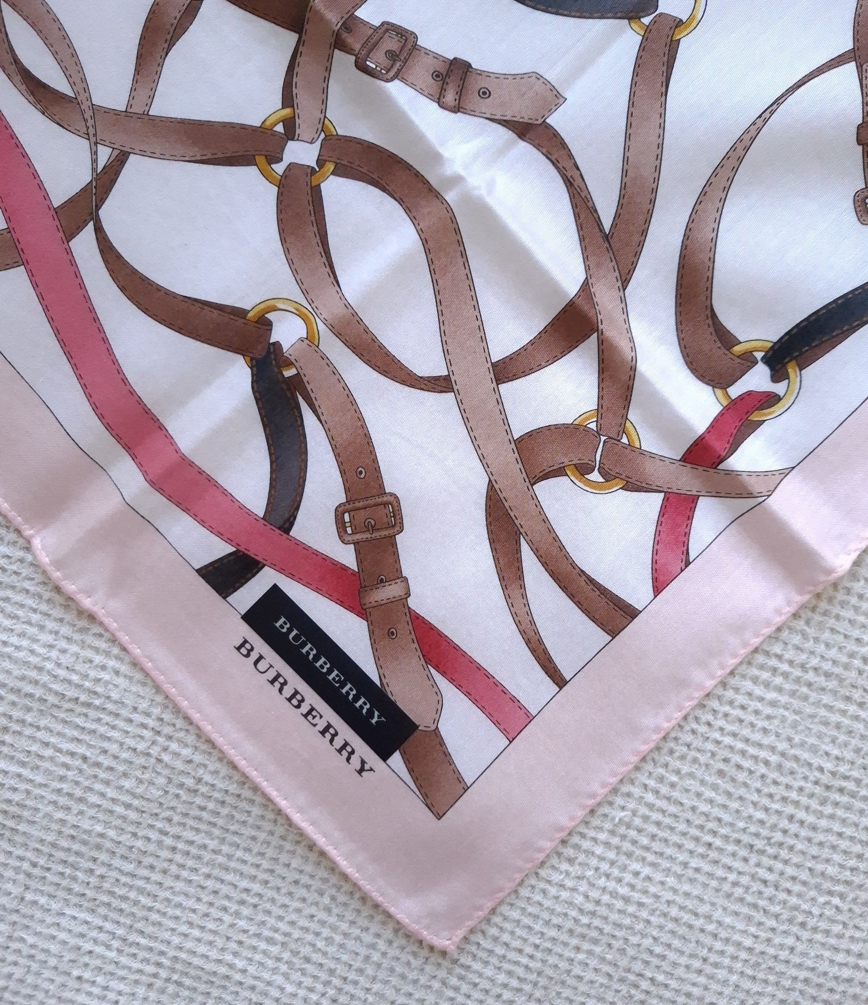 Burberry × Vintage NEW Vintage Burberry Bandana/Handkerchief/scarf Japan Size ONE SIZE - 1 Thumbnail