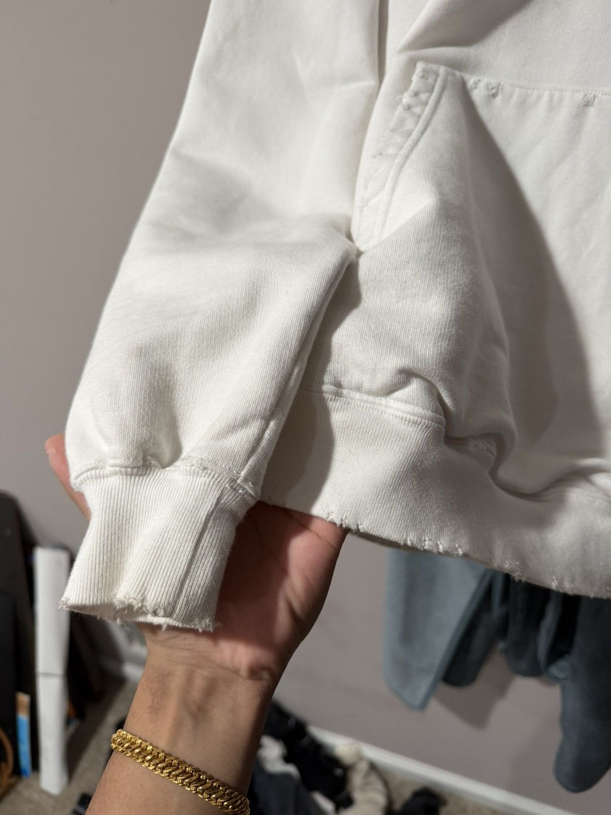 Balenciaga Balenciaga Hoodie White (Fits S-M) Size US M / EU 48-50 / 2 - 2 Thumbnail