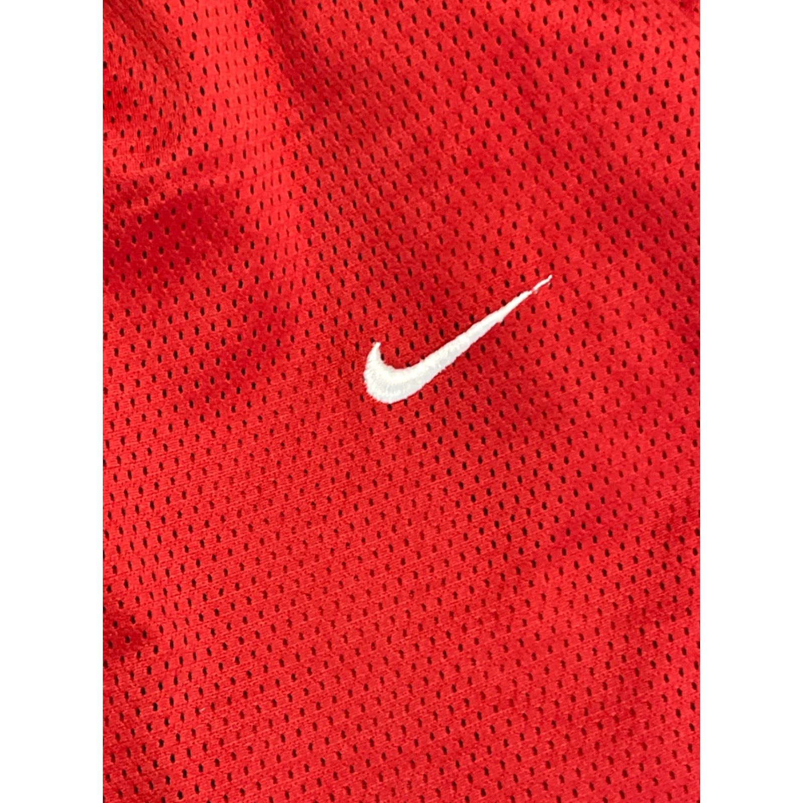 Nike VINTAGE Nike Shorts, Women's XL, Red White Blue, Logo, Basketball Shorts, Nike Size 40" / US 18 - 5 Thumbnail