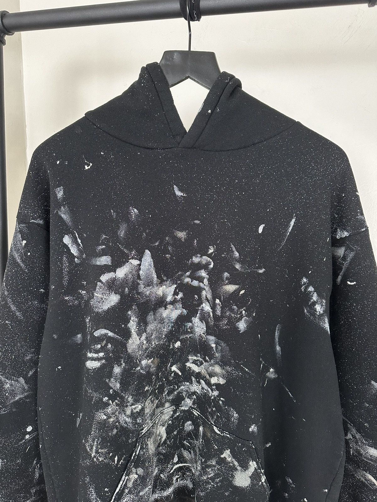 Vintage (XL) PAINT THRASHED Black Vintage Hoodie Size US XL / EU 56 / 4 - 3 Thumbnail