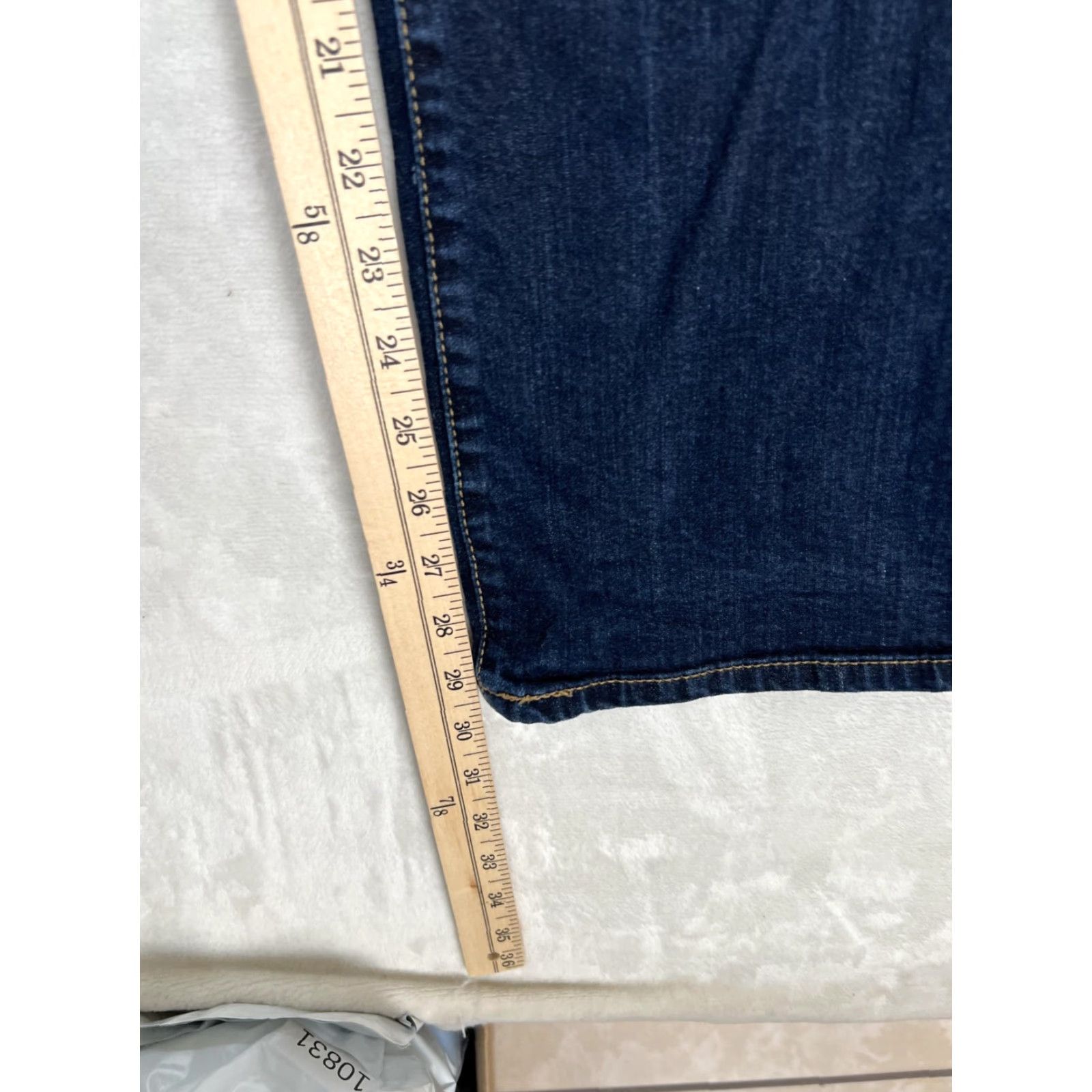 Mossimo VINTAGE Mossimo Curvy Bootcut Jeans Women's 12S/C Blue Dark Wash Stretch Denim Jeans Women 12S/C Bootscut Curvy bootcut denim Size 34" / US 12 / IT 48 - 2 Thumbnail