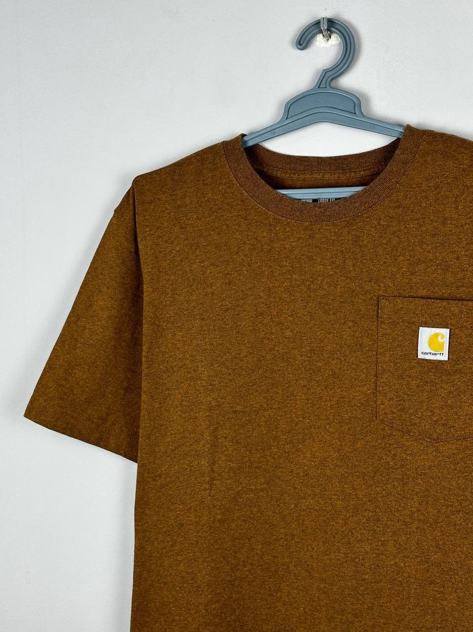 Carhartt Carhartt Logo Vintage Brown Pocket T Shirt Size L Size US L / EU 52-54 / 3 - 1 Thumbnail