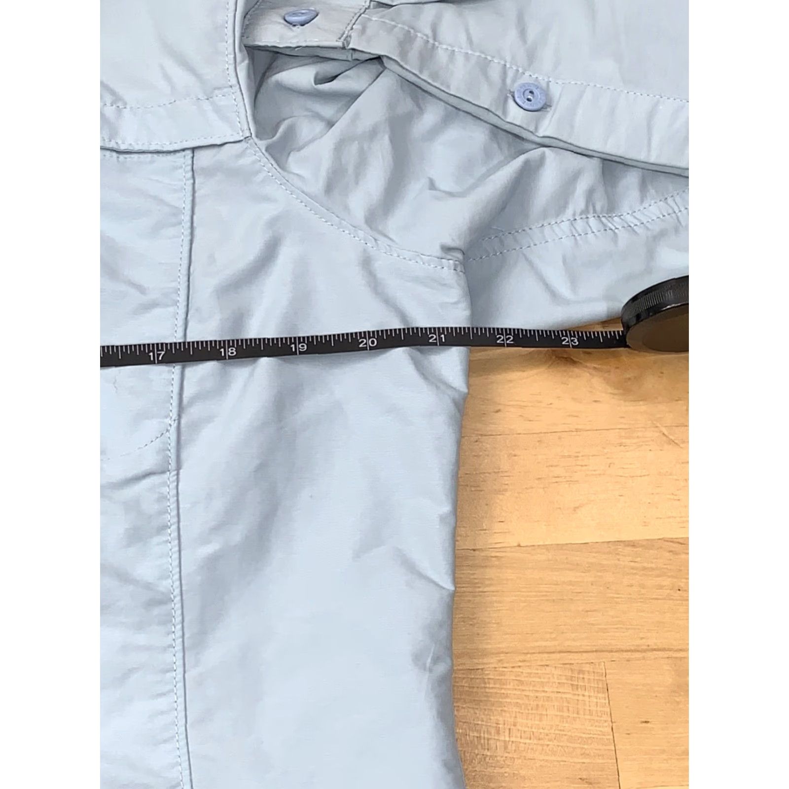 Vintage L.L. Bean Powder Blue Long Sleeve Button Up L Reg Women Casual Shirts Long Sleeve Button Up Powder Blue L Reg Women Activewear Solid Blue Women Size L / US 10 / IT 46 - 7 Thumbnail
