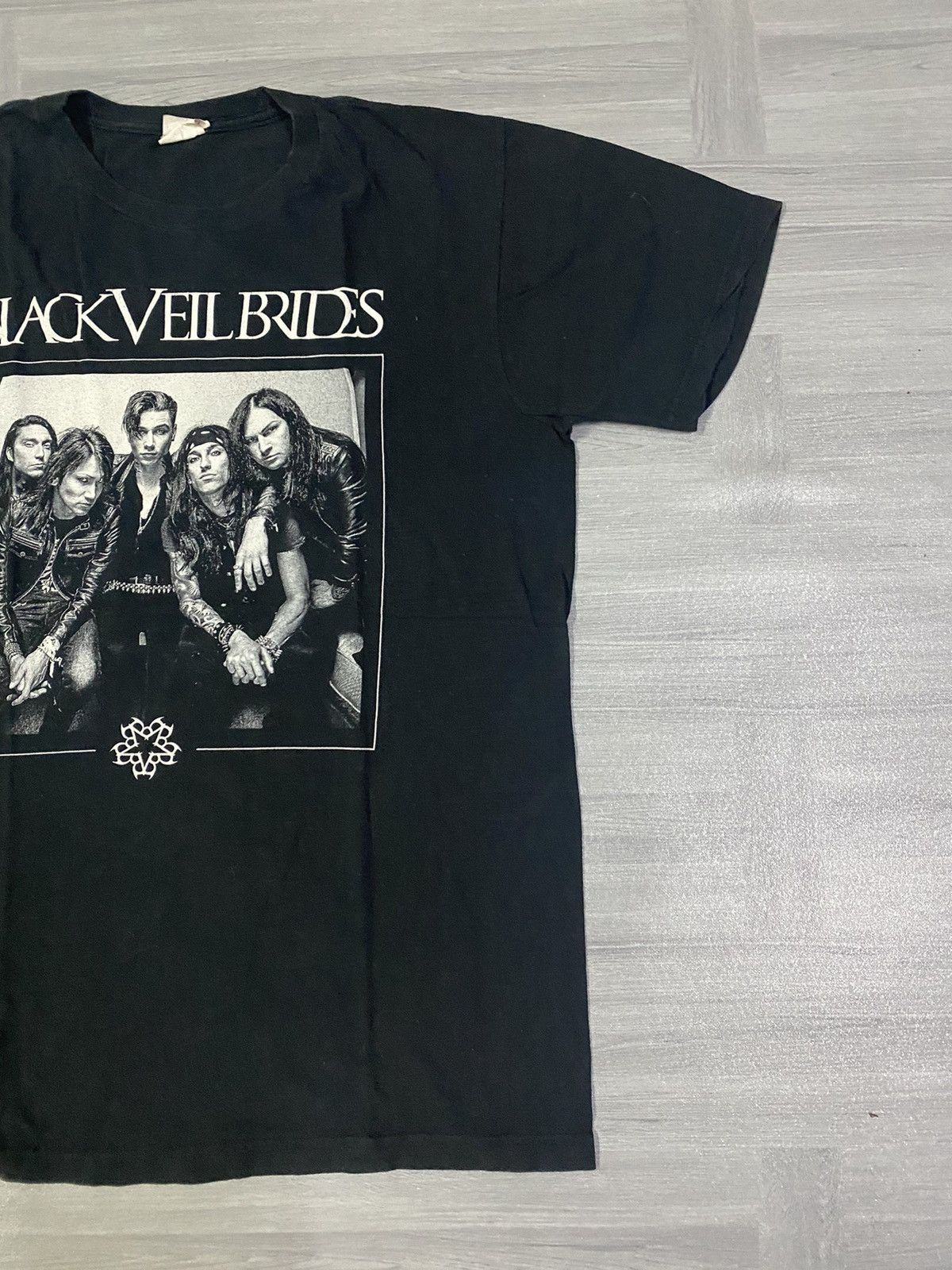 Band Tees Black Veil Brides Shirt Vale Gothic Metal Band Size US L / EU 52-54 / 3 - 4 Thumbnail
