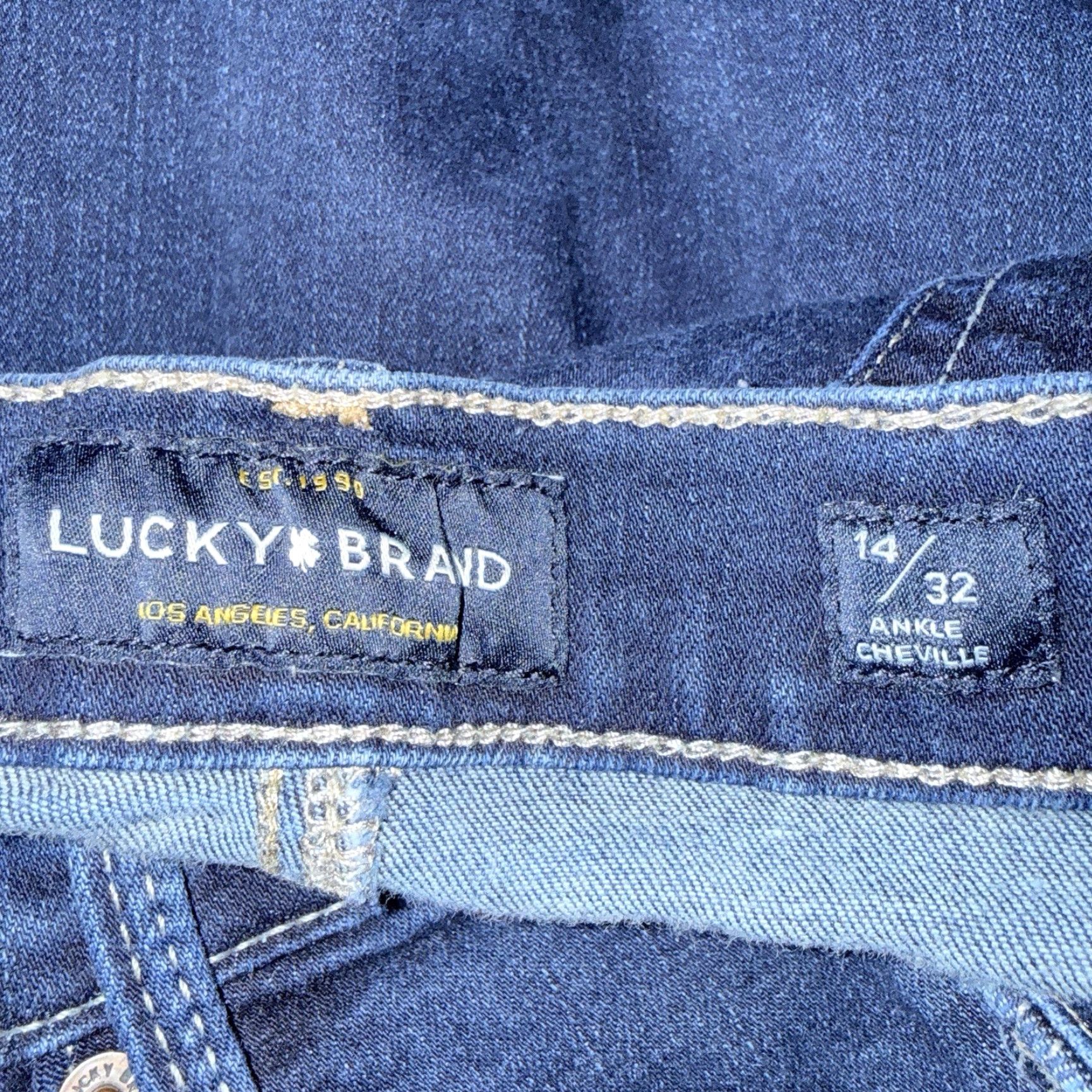 Lucky Brand Lucky Brand Jeans Women's Blue Cotton Ankle 14 Regular Inseam 32 Jeans Mens? Wait. No. End. Size 36" / US 14 / IT 50 - 4 Thumbnail