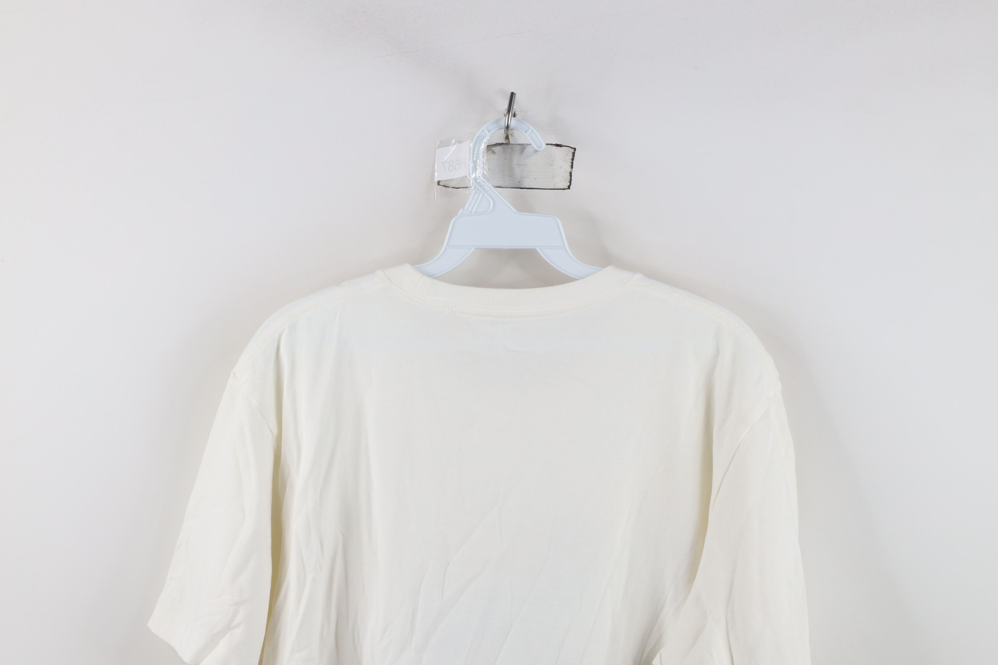 Uniqlo Uniqlo x Kaws Anatomy Short Sleeve T-Shirt White Cotton Size US L / EU 52-54 / 3 - 10 Thumbnail