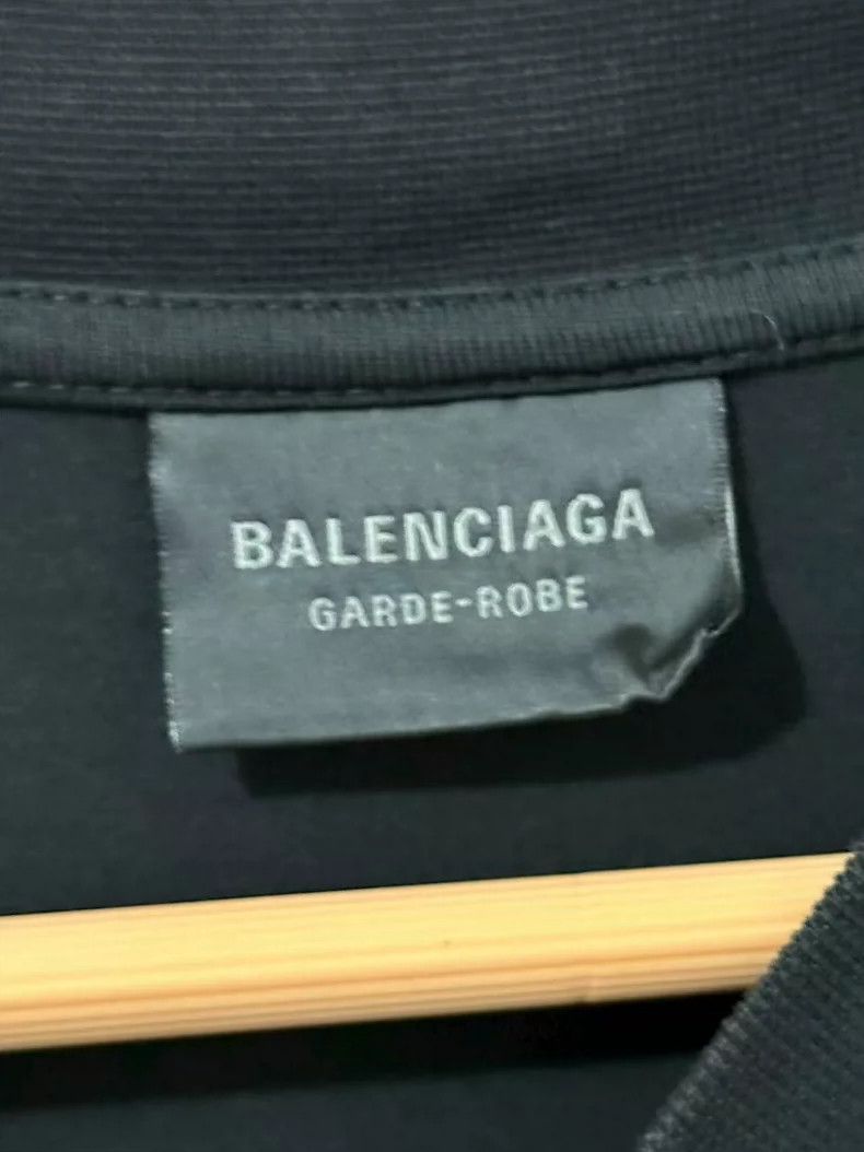 Balenciaga Balenciaga Back Logo Black Short Sleeve, Size M, OS Fit Size US M / EU 48-50 / 2 - 4 Thumbnail