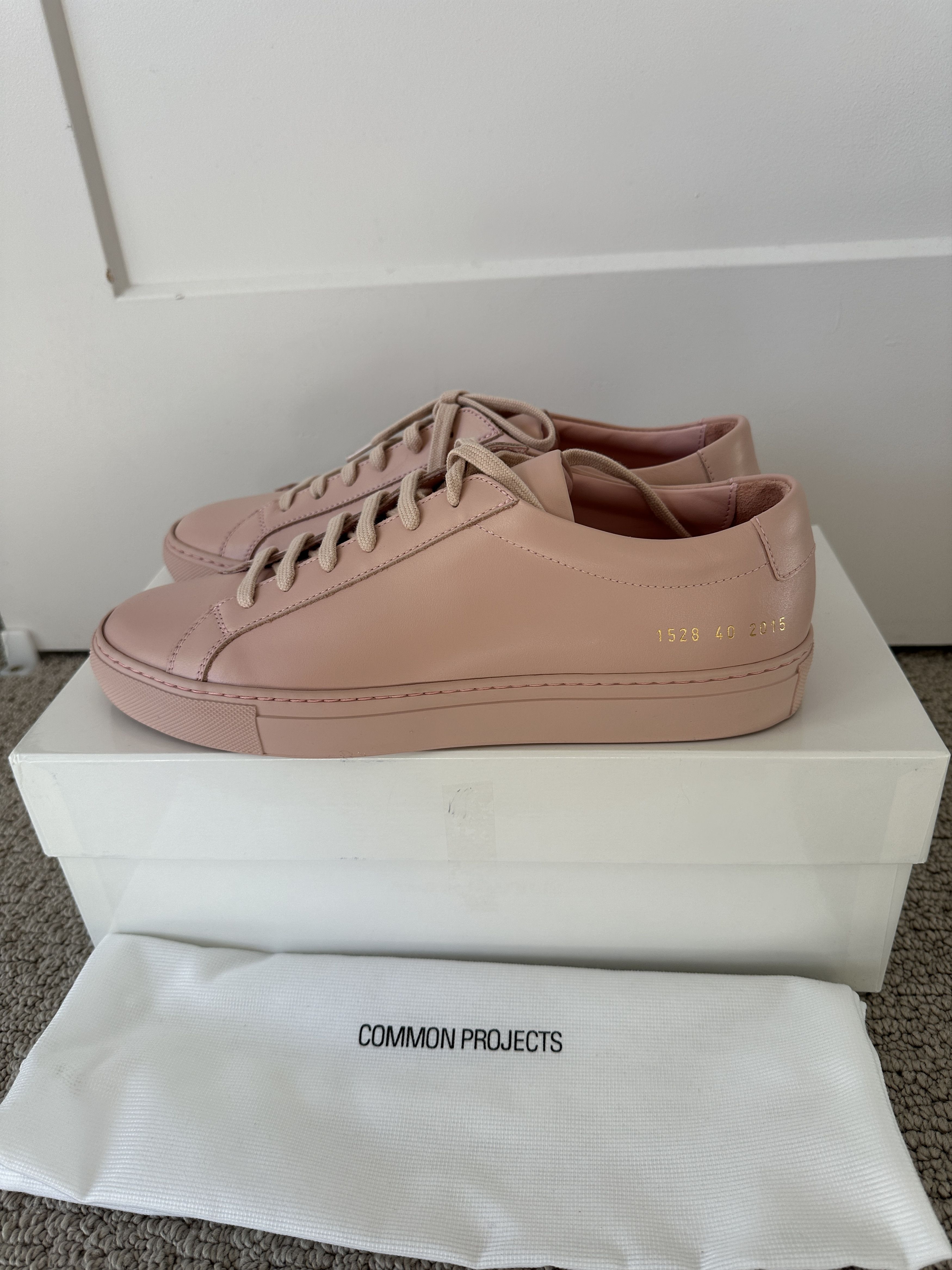 Common Projects Common Projects Achilles Low Blush US 7 / EU 40 Size US 7 / EU 40 - 1 Thumbnail