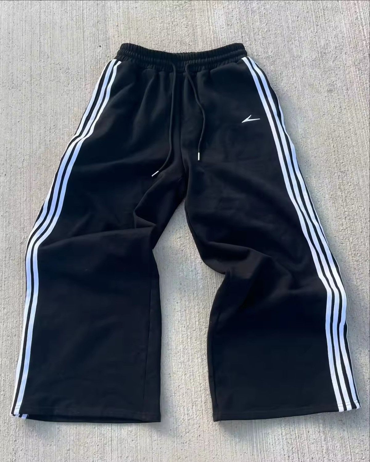 Japanese Brand × Other Pure Cotton Elastic Waist Baggy Sweatpants Size US 28 / EU 44 - 2 Thumbnail