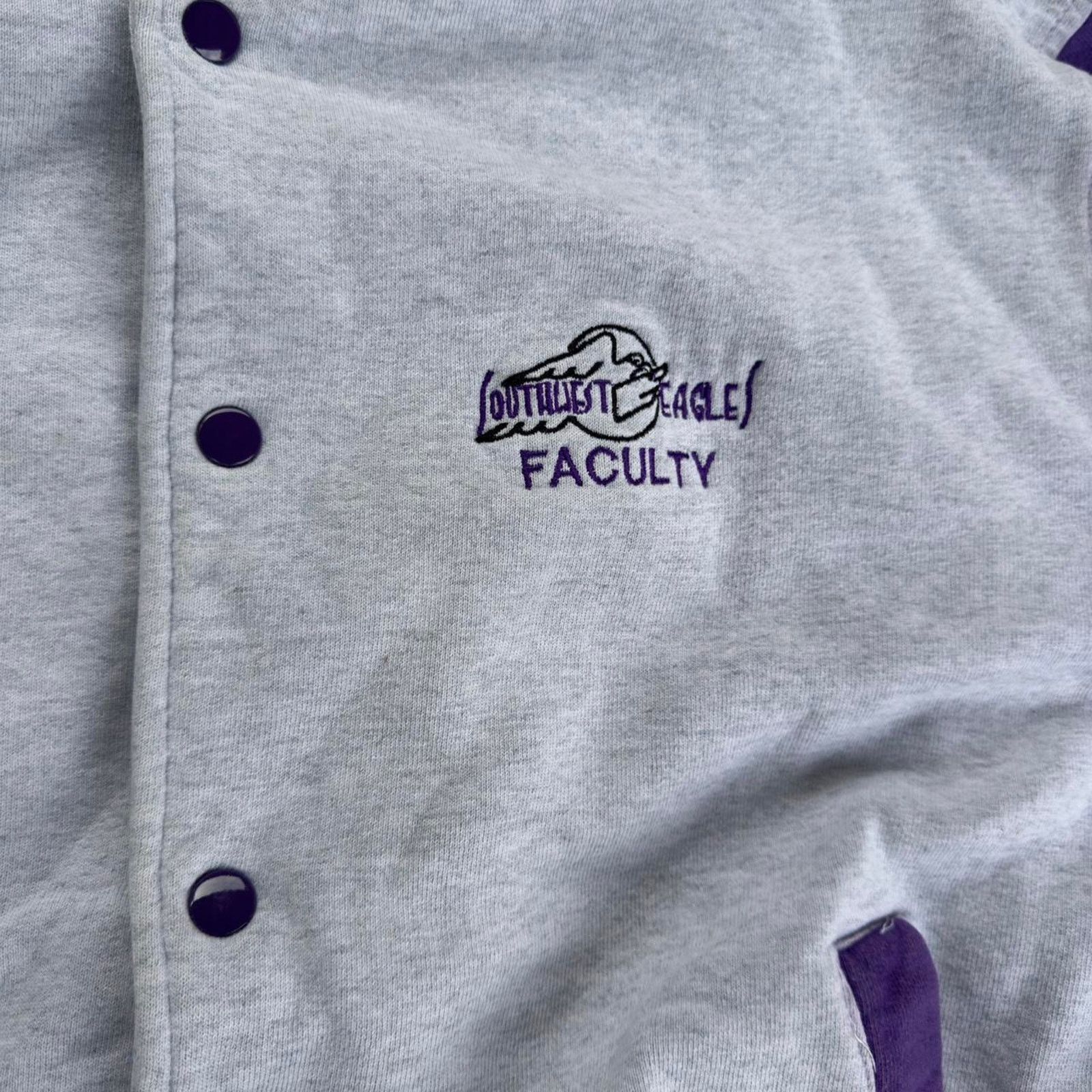 Fruit Of The Loom Vintage late 90s varsity style purple Size US XL / EU 56 / 4 - 4 Thumbnail