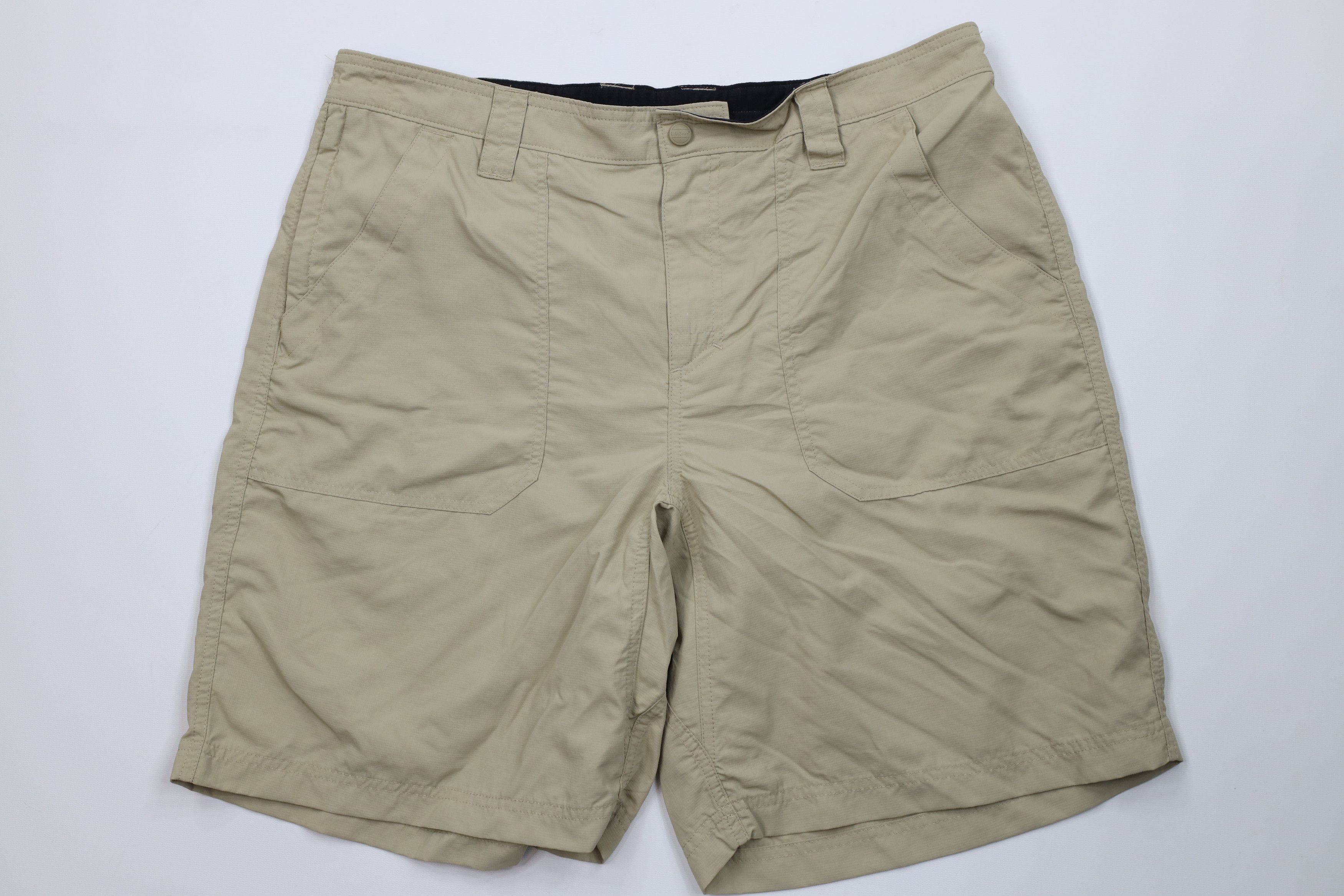 L.L. Bean Vintage LL Bean Outdoor Hiking Trekking Shorts Beige Nylon Size US 34 / EU 50 - 1 Thumbnail