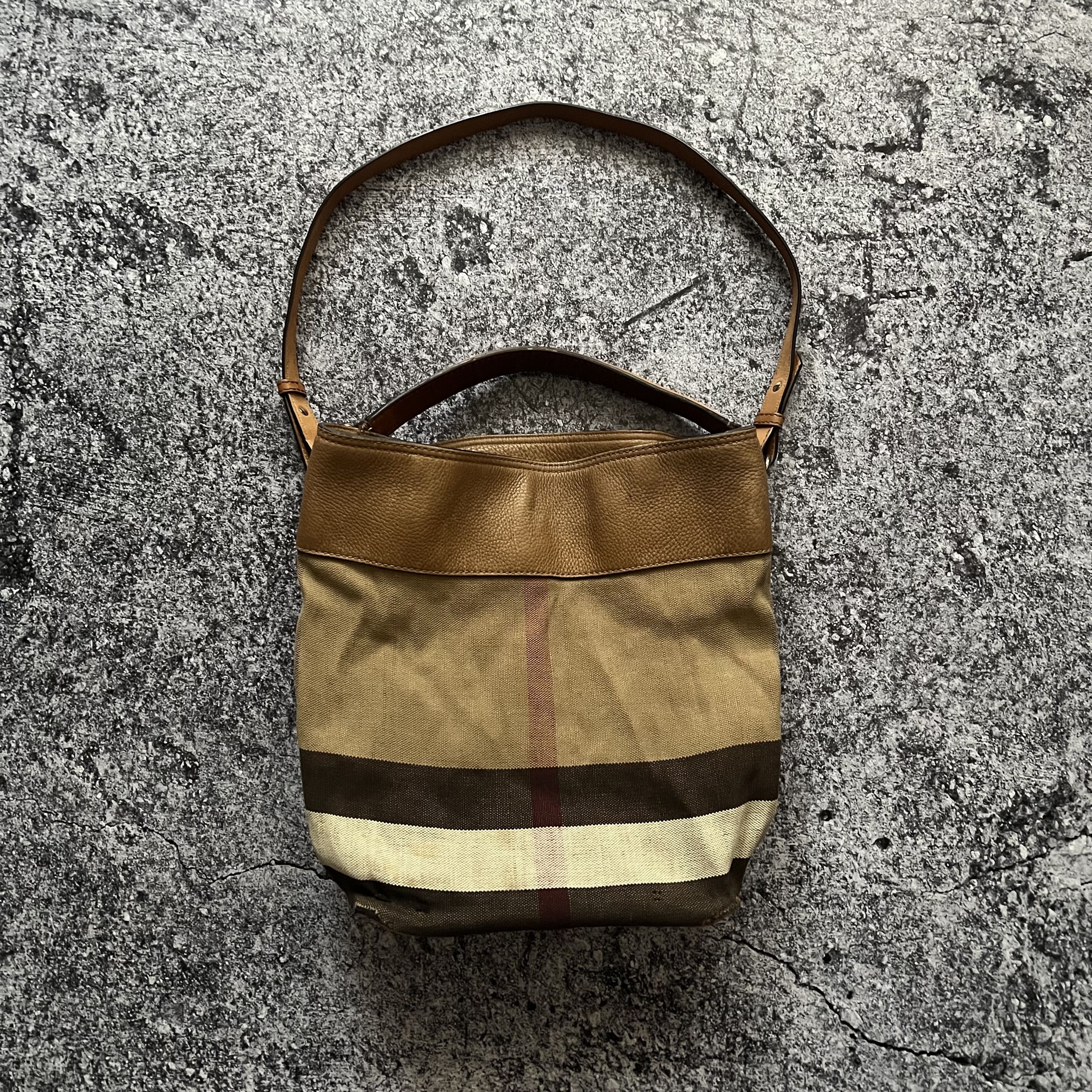 Burberry Burberry Bag Size ONE SIZE - 2 Thumbnail