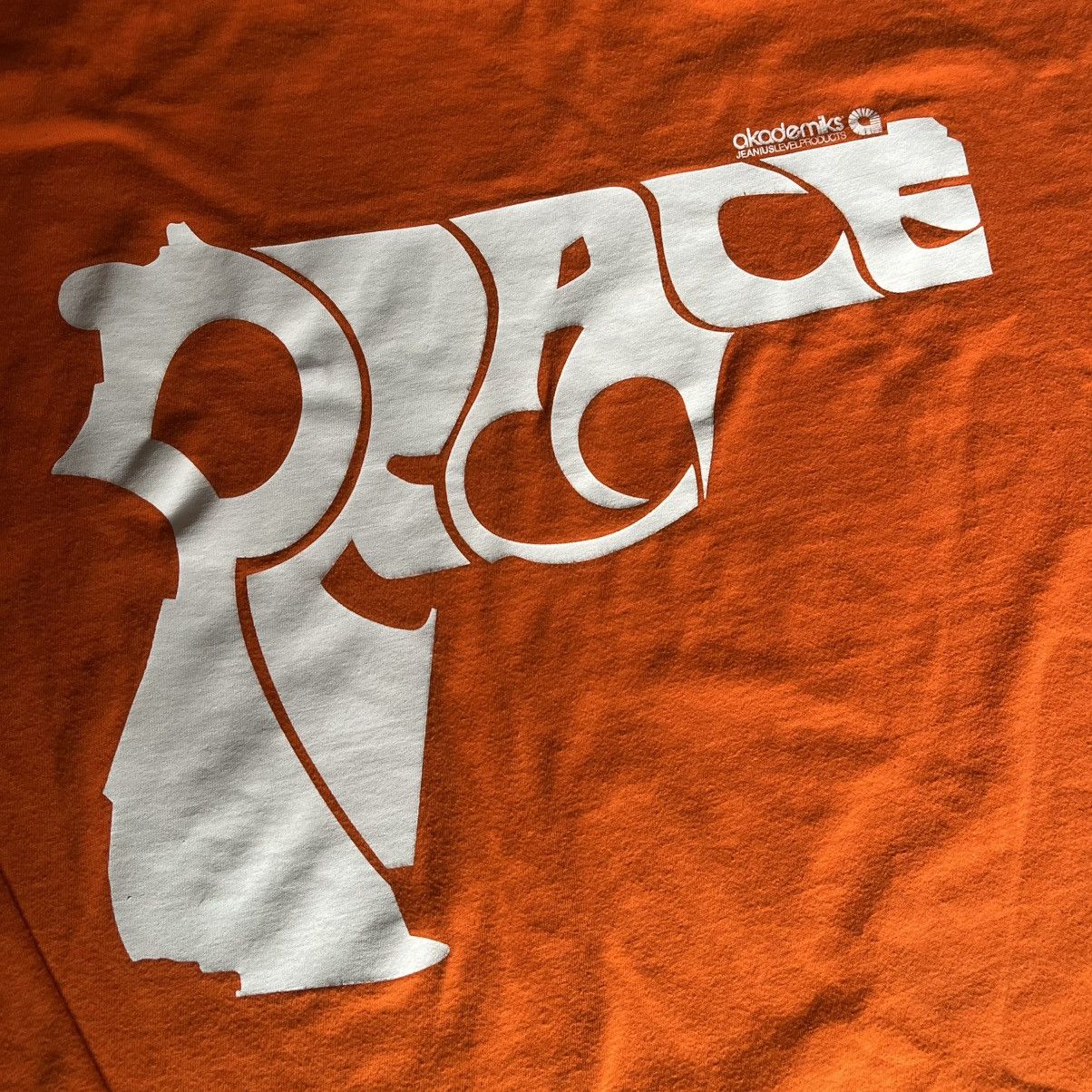 Akademiks Vintage 2000s Akademiks Peace Gun Graphic Longsleeve T Shirt Size US XXL / EU 58 / 5 - 7 Thumbnail