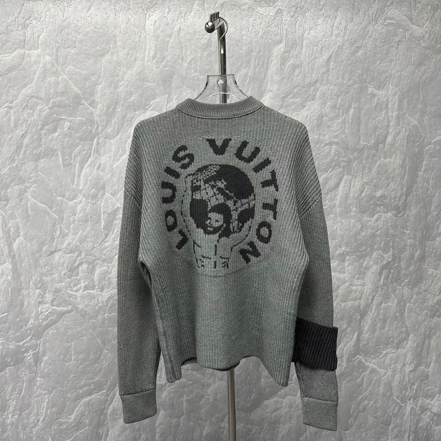 Louis Vuitton Louis Vuitton LV Jacquard Knit Sweater Size US S / EU 44-46 / 1 - 4 Thumbnail