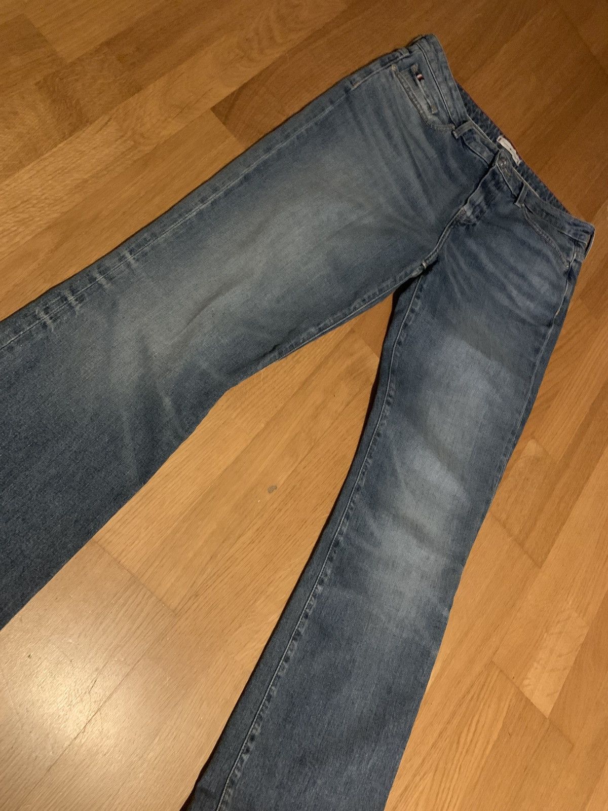 Tommy Hilfiger Tommy Hilfiger bootcut jeans Size US 32 / EU 48 - 1 Thumbnail