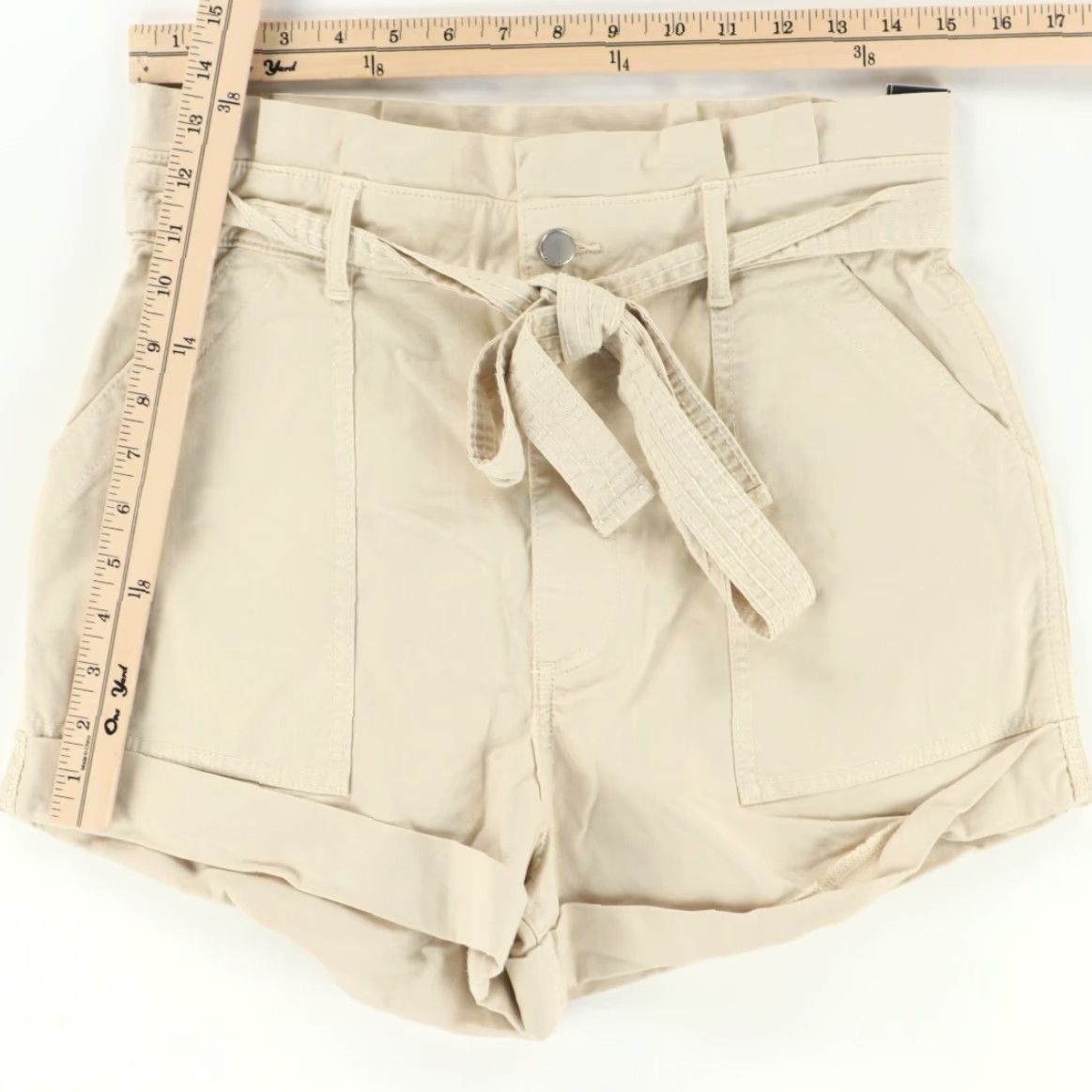 Abercrombie & Fitch Abercrombie & Fitch Stretch High Rise Chino Shorts Beige Women's M Size 32" / US 10 / IT 46 - 3 Thumbnail