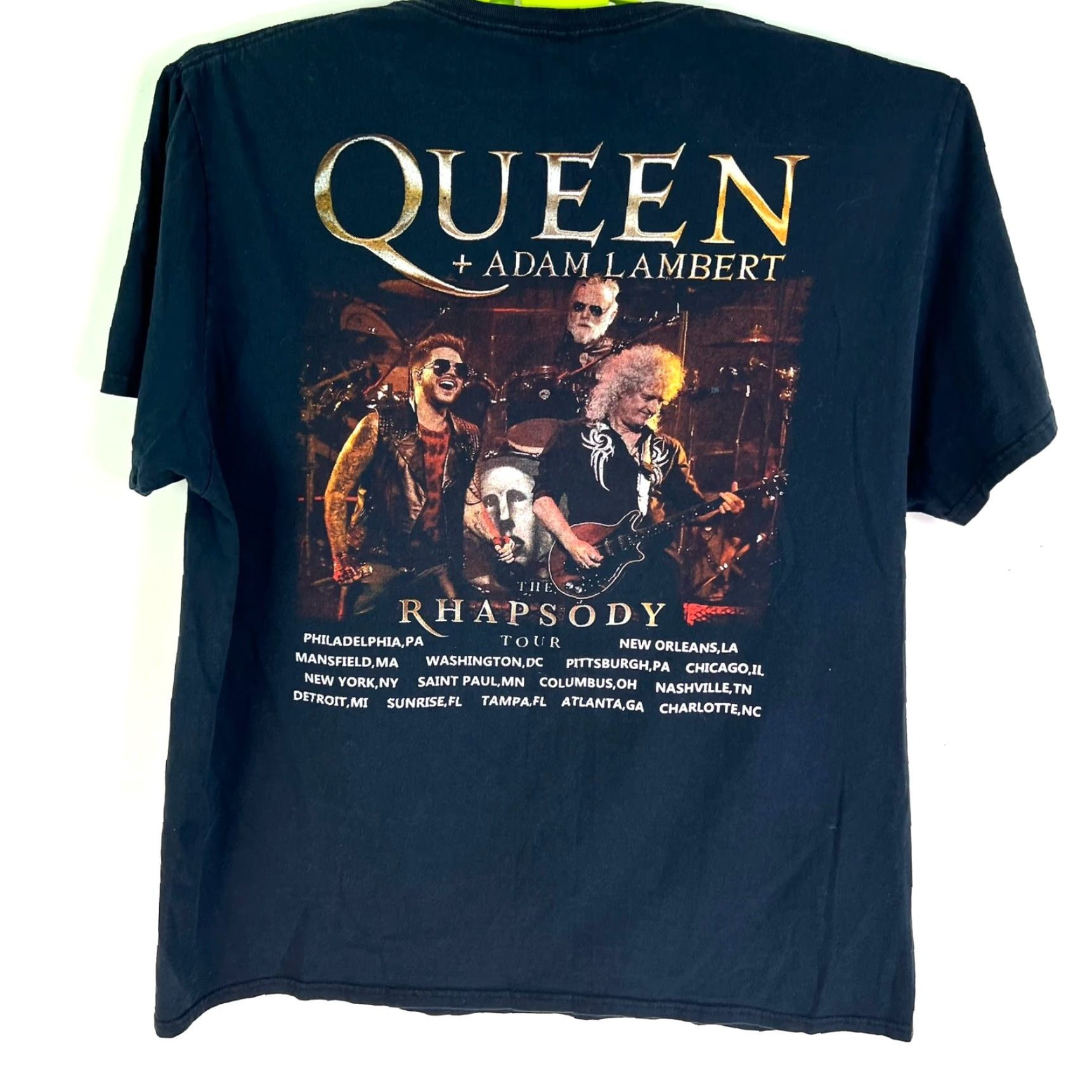 Fruit Of The Loom VINTAGE Queen & Adam Lambert Rhapsody Tour T Shirt Adult XL Black Graphic Print Men’s XL Crew Neck Short Sleeve 46in Chest Band Music Rock 2010s Size US XL / EU 56 / 4 - 6 Thumbnail