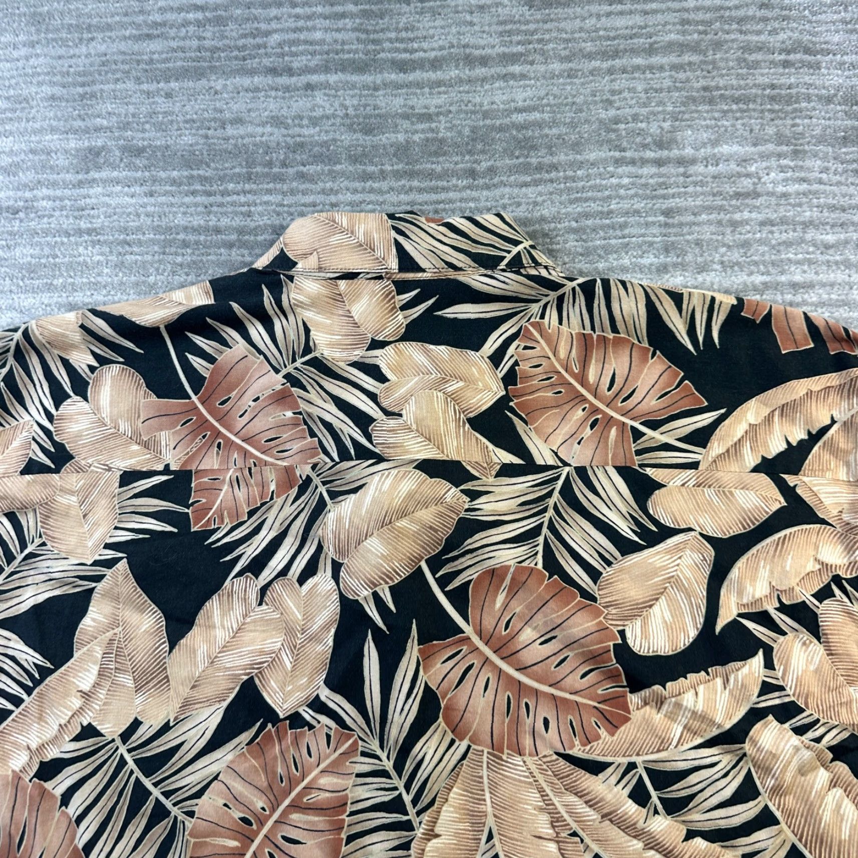Tori Richard Tori Richard Shirt XL Mens Brown Palm Hawaiian Button Up Size US XL / EU 56 / 4 - 5 Thumbnail