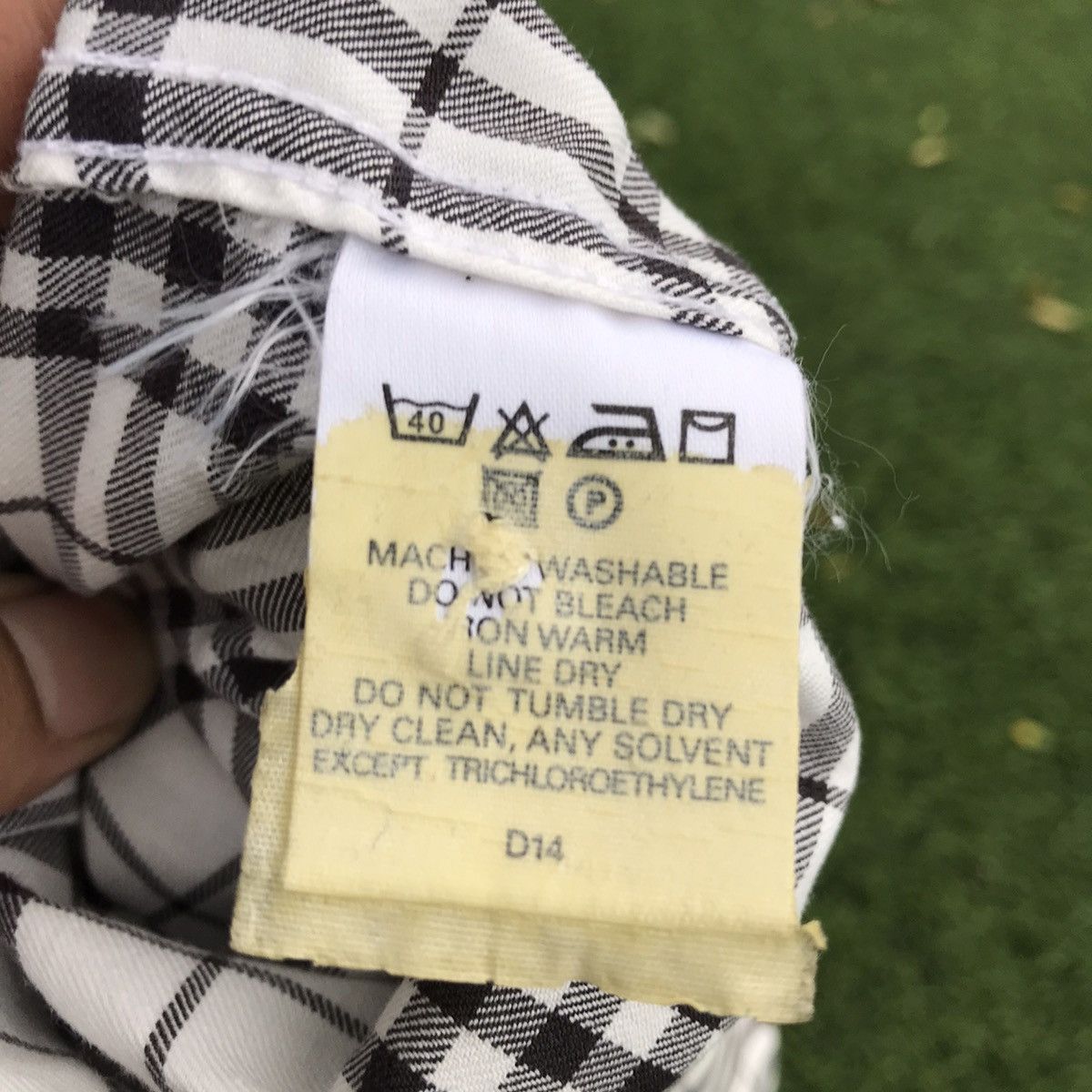 Burberry × Designer Vintage Burberry shirt london Nova check White tartan Iconic Size US L / EU 52-54 / 3 - 13 Thumbnail